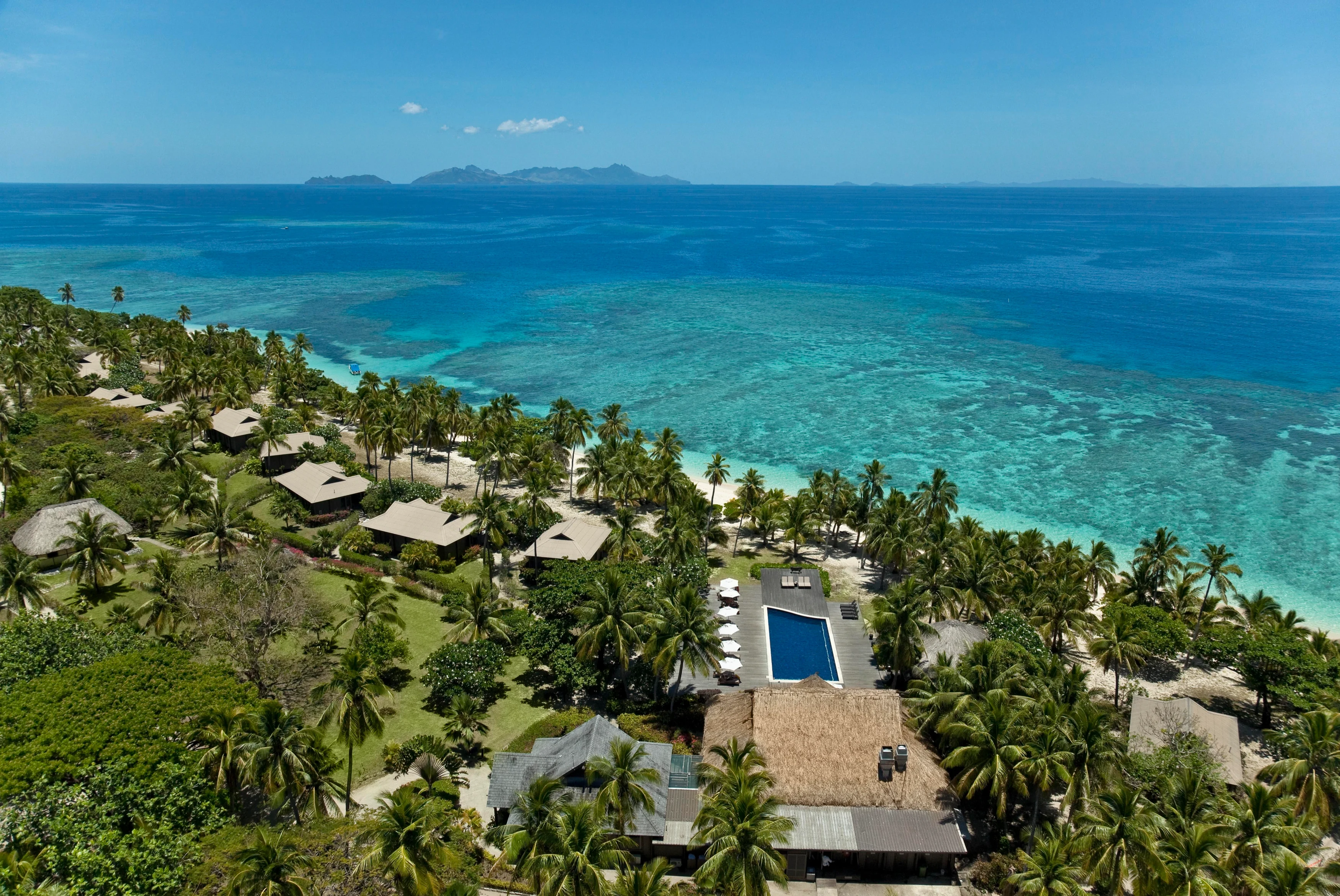 FJ - Vomo Island Resort - Aerial view.webp
