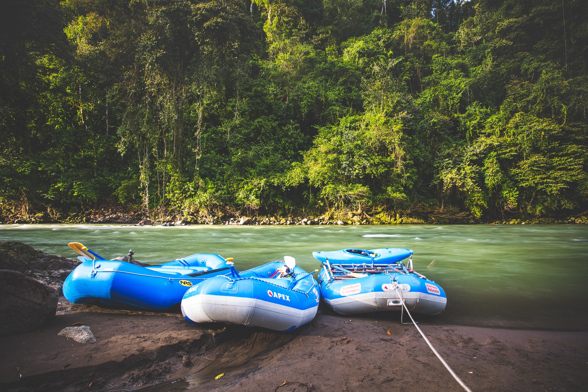 CR-Rafting_Pacuare river_beleven.jpg