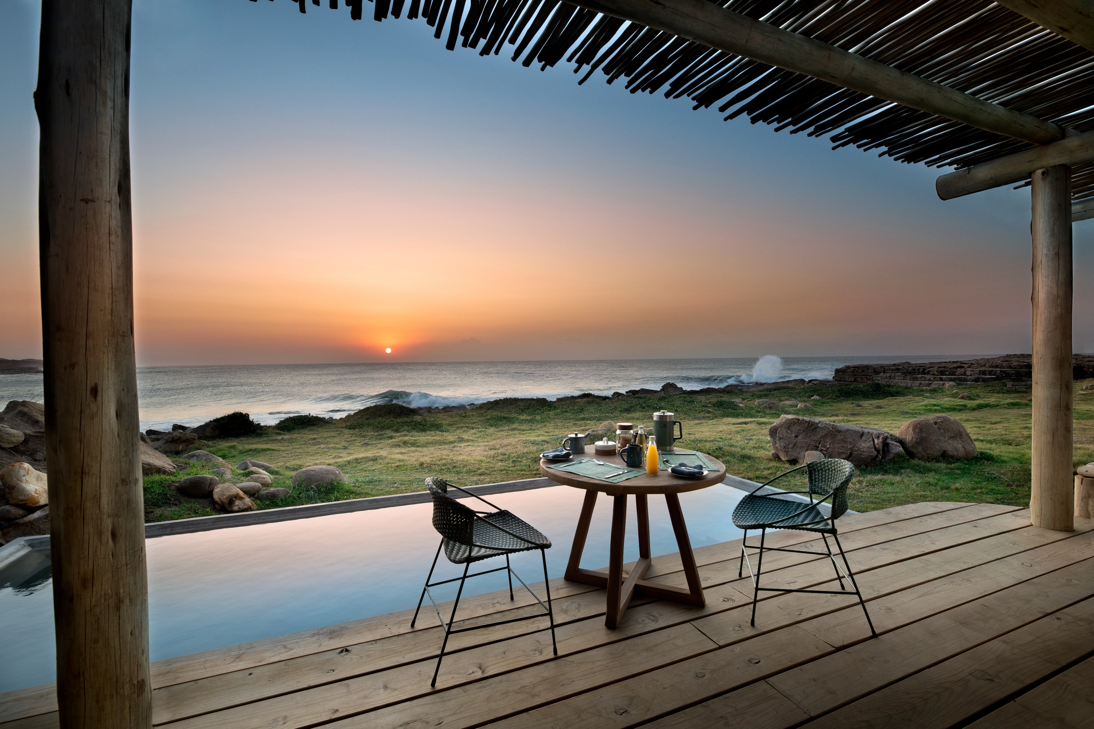 ZA-Gwe-Gwe-Lodge-Dook-Suite-Veranda-5.jpg