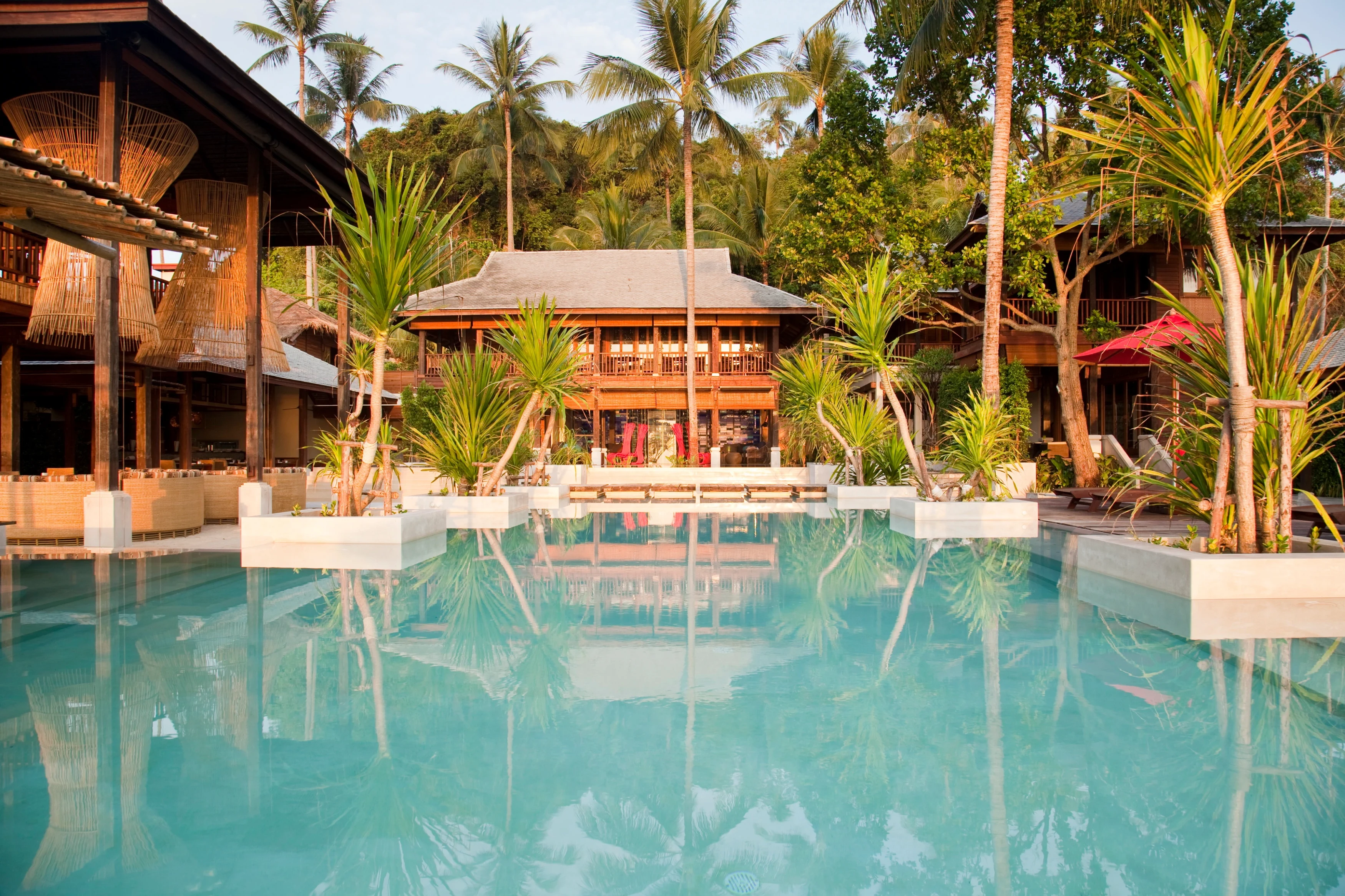 TH - Anantara Rasasanda - Pool.webp