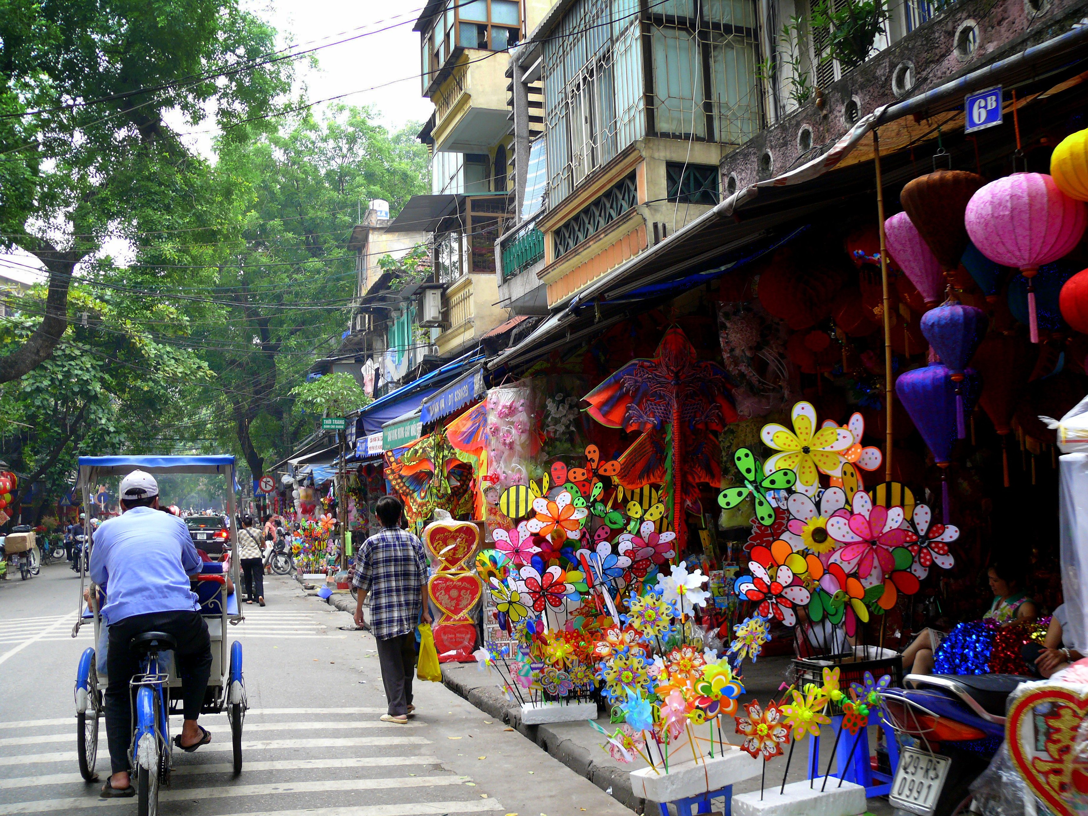 VN - Hanoi - Toy Street.jpg