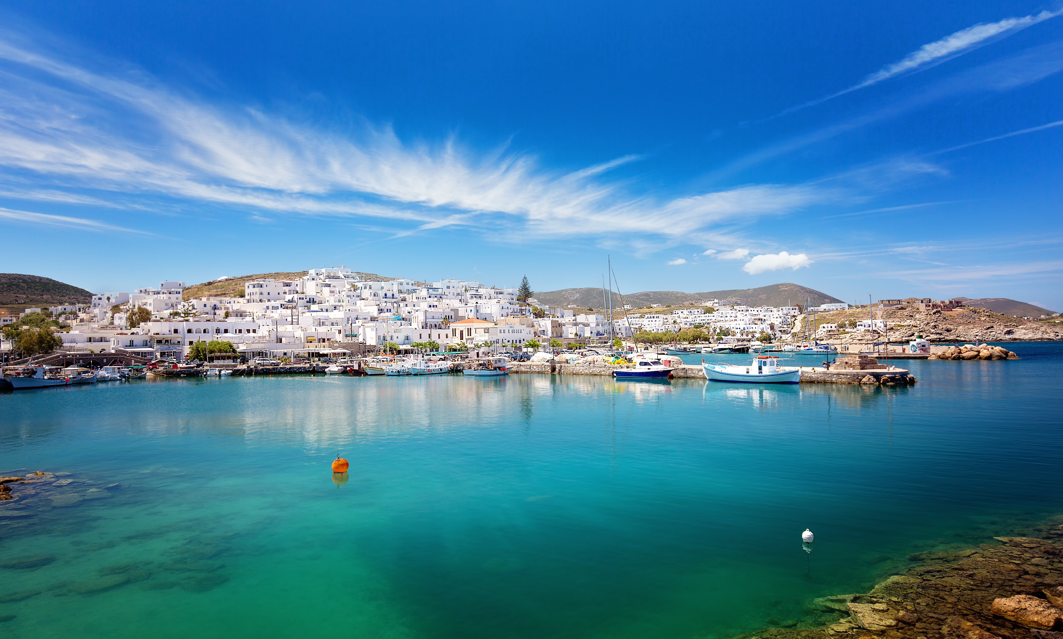 GR-Paros-village-near-ocean (2).jpg