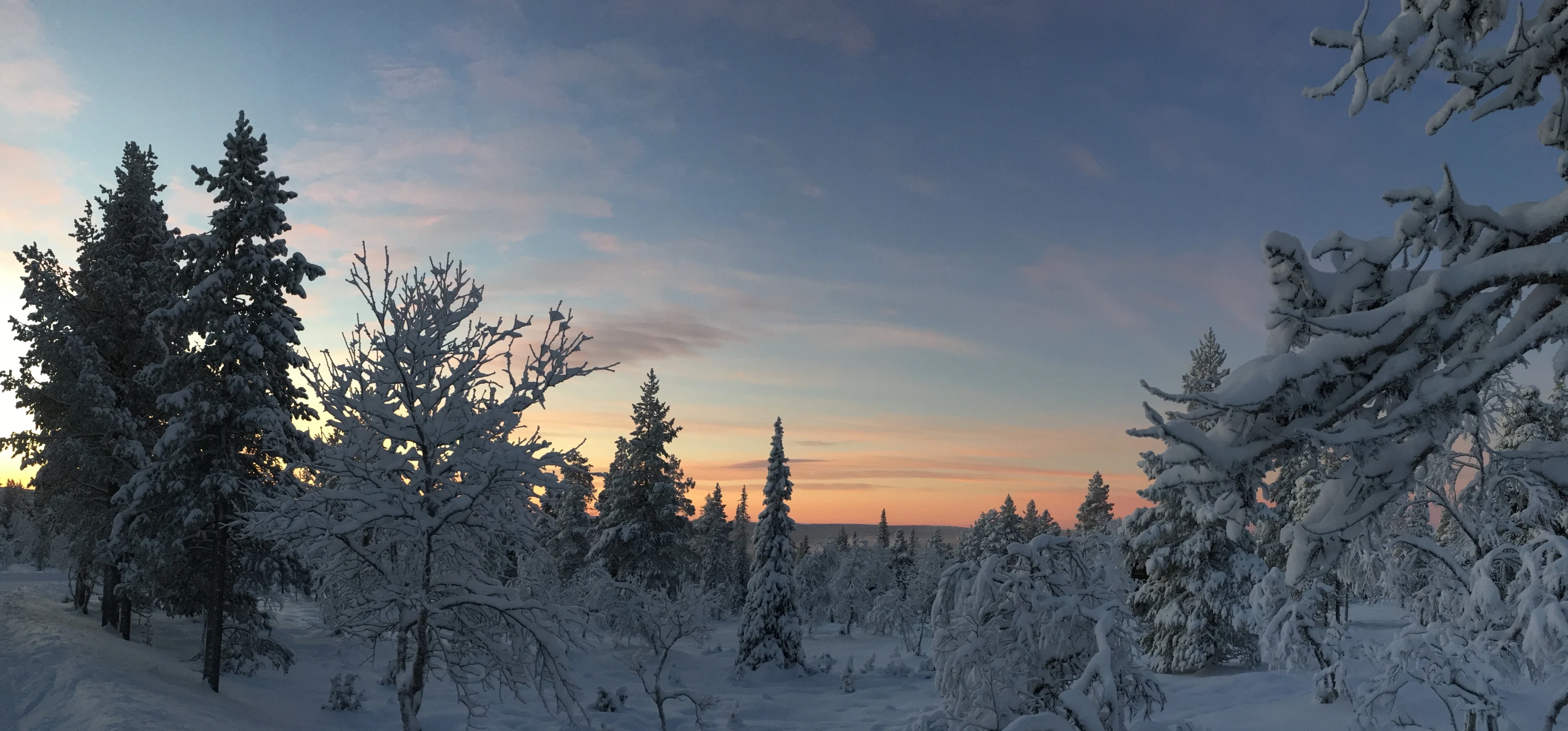 FI-Accommodatie-Skabma-Sunset-Snow.webp
