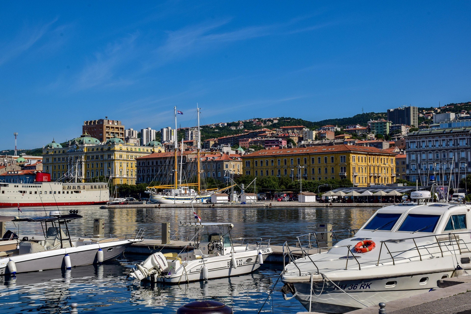 KR - Zadar Wandeling haven.jpg