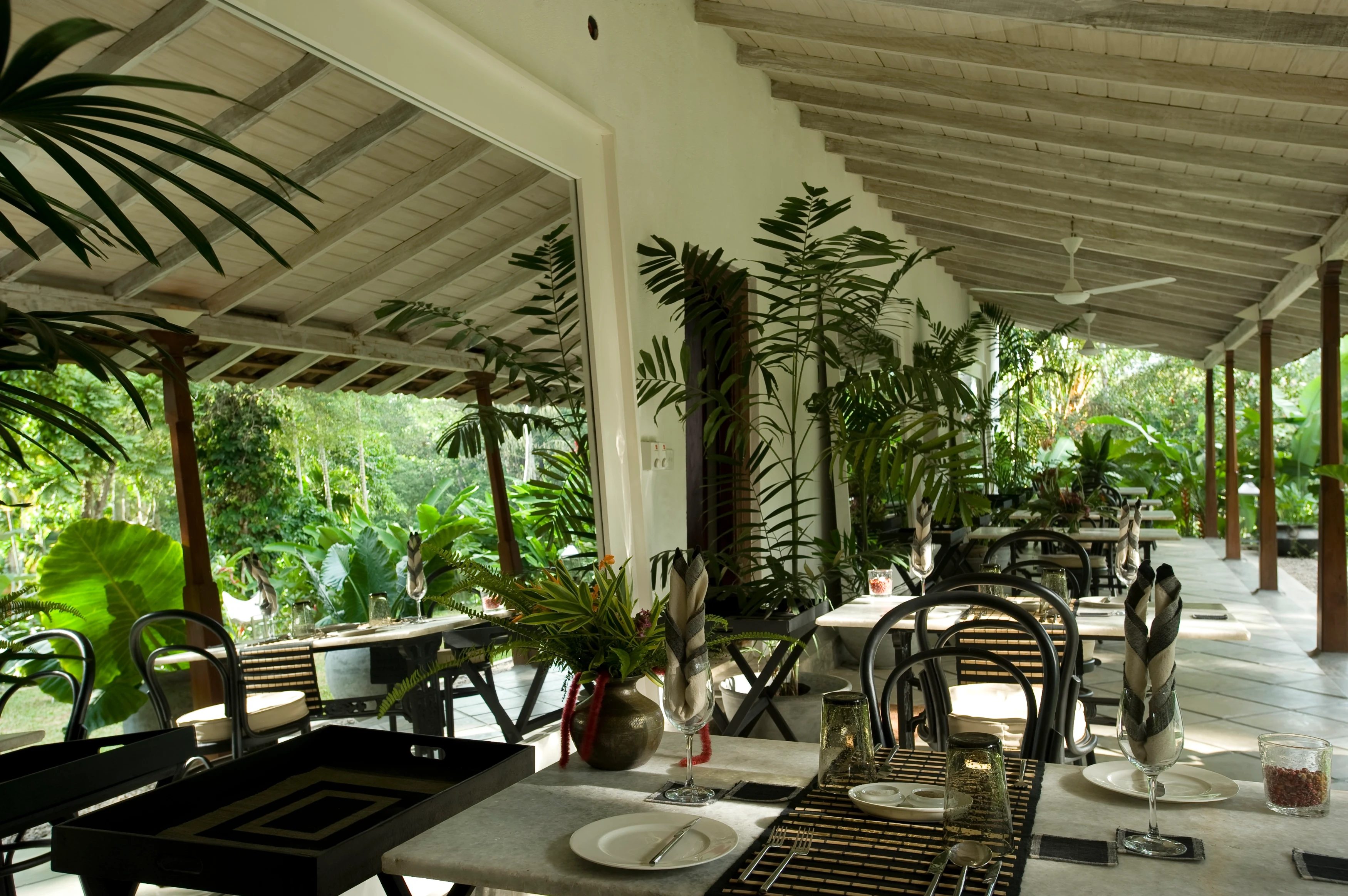 LK- Adigars Manor-Dining Veranda.webp