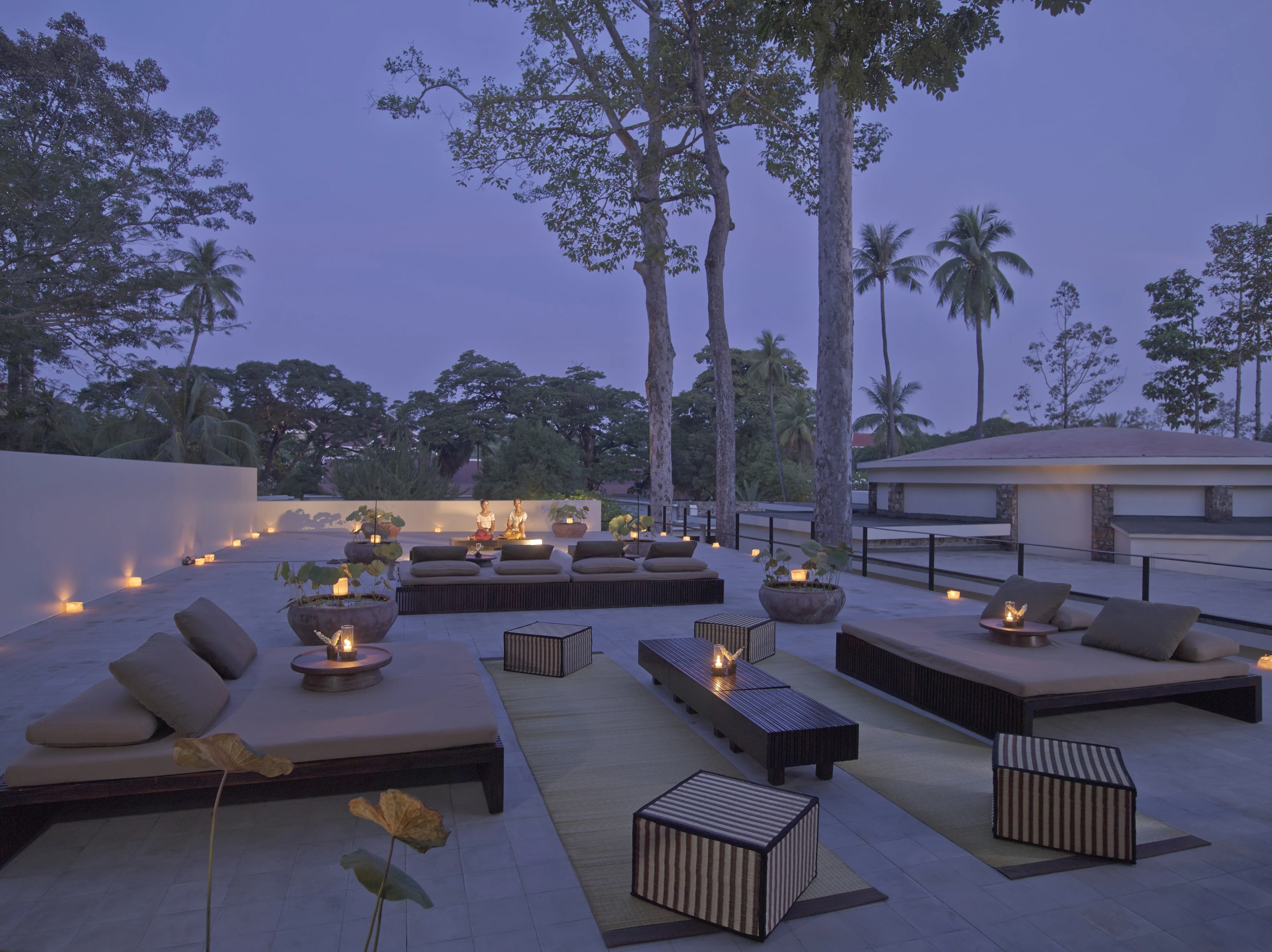 KH - Amansara Resort Siem Reap - Roof Terrace.webp