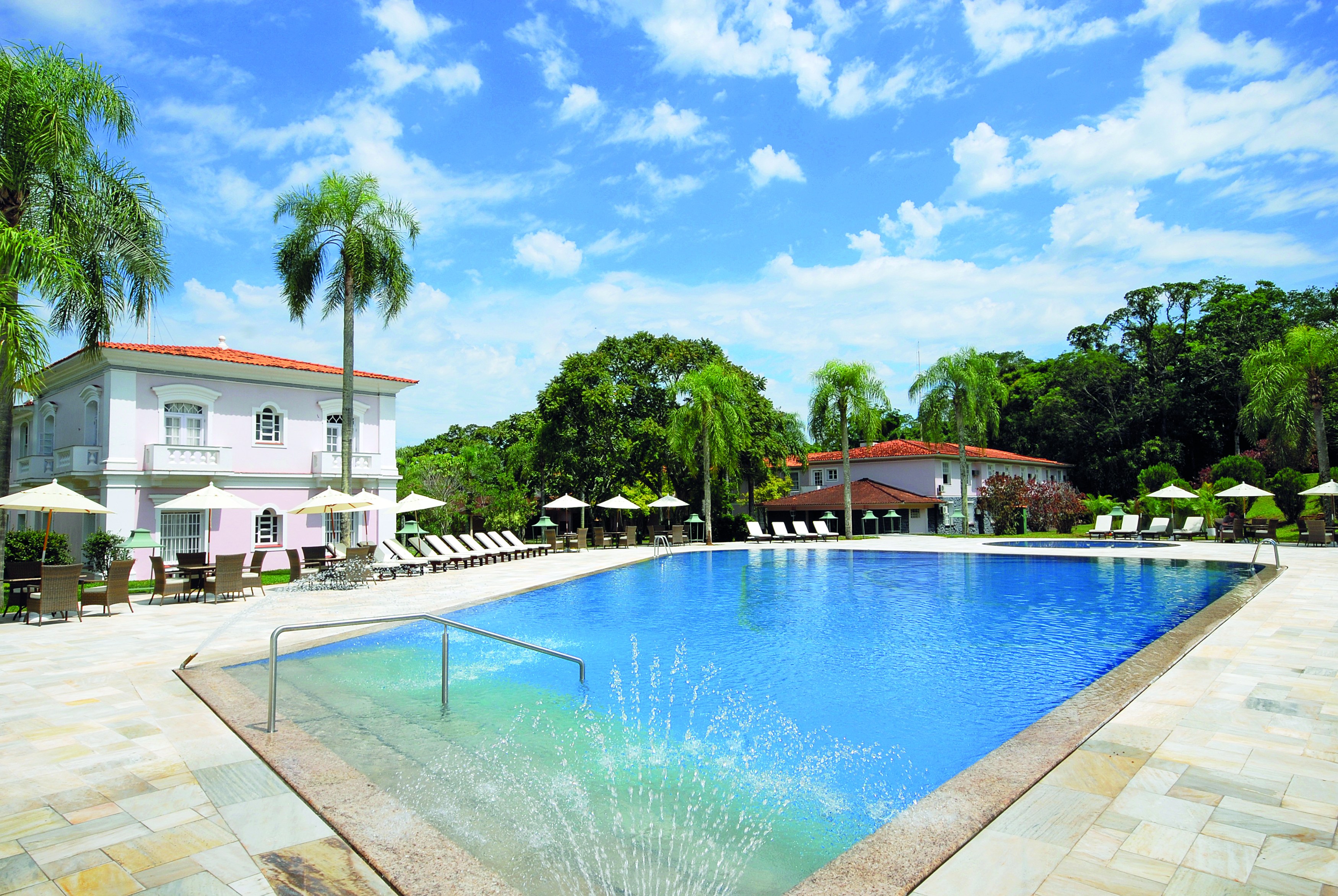 BR - Belmond Hotel Das Cataratas - Swimming Pool.jpg