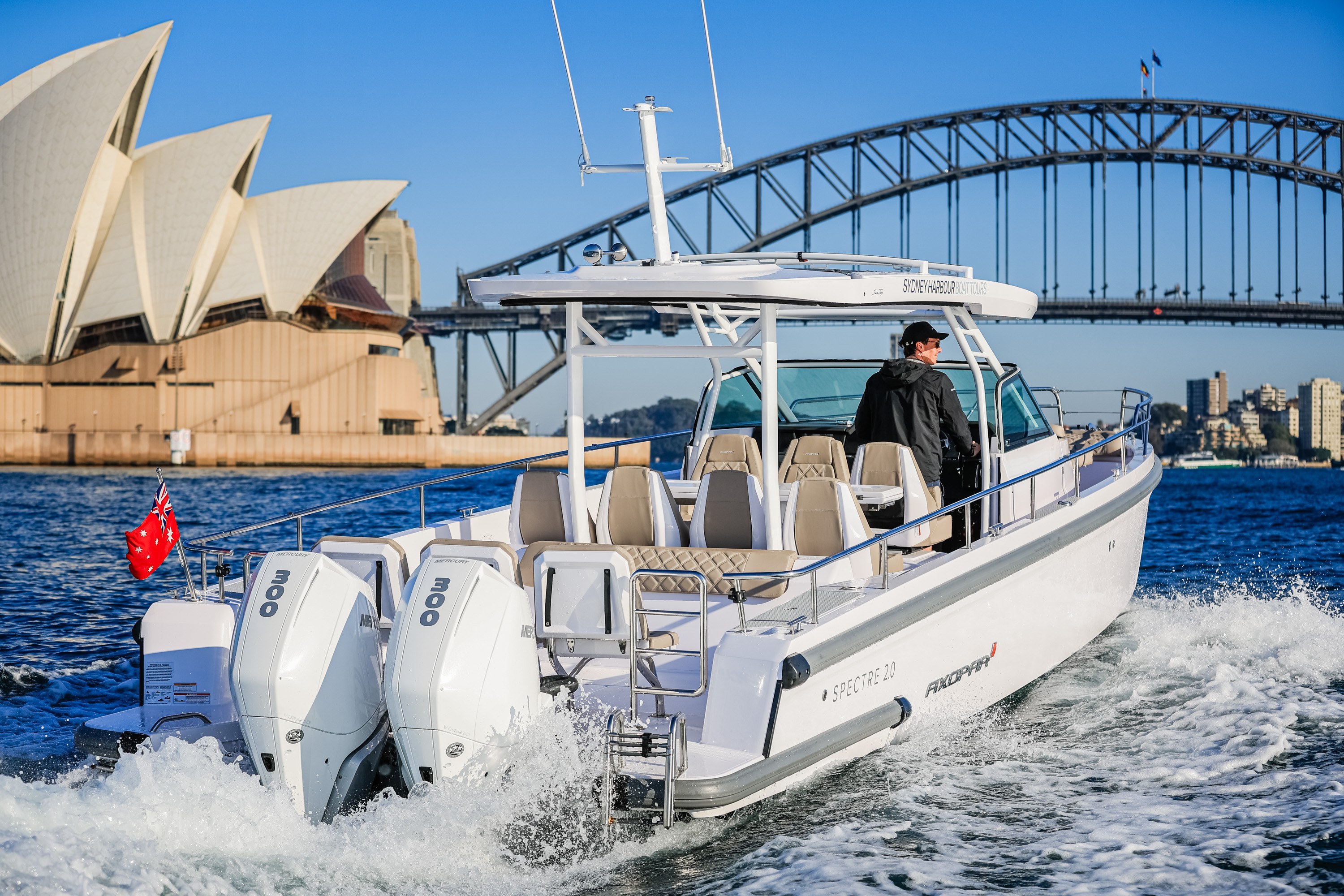 AU - Excursie - Sydney Harbour Boat Tours - Boat (13).jpg