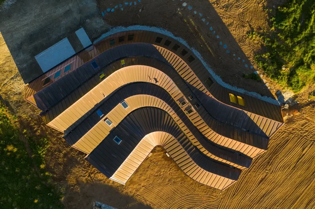 NZ-Mt-Isthmus-roof.webp