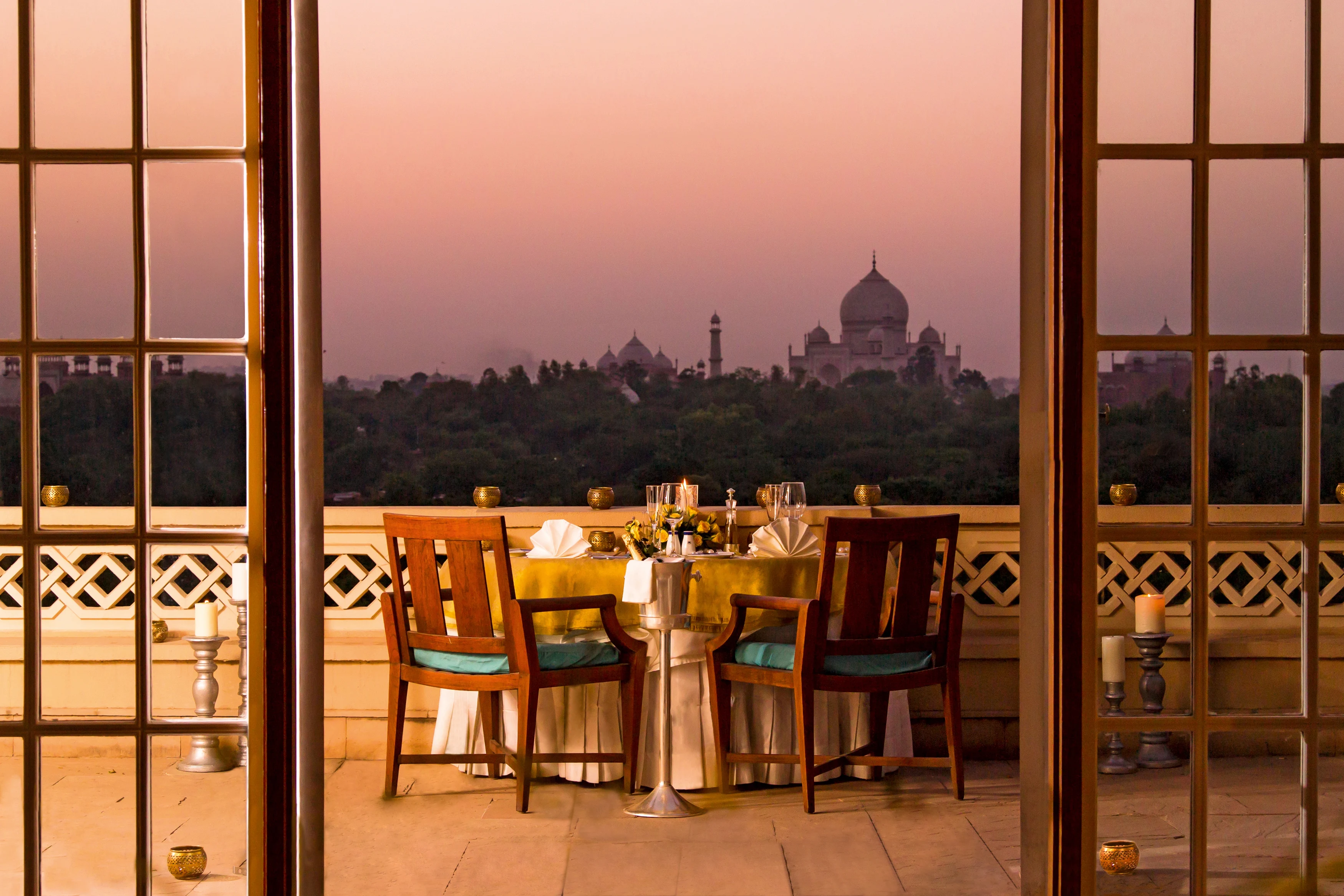 The Oberoi Amarvilas, Agra - Private dining in room Balcony.webp