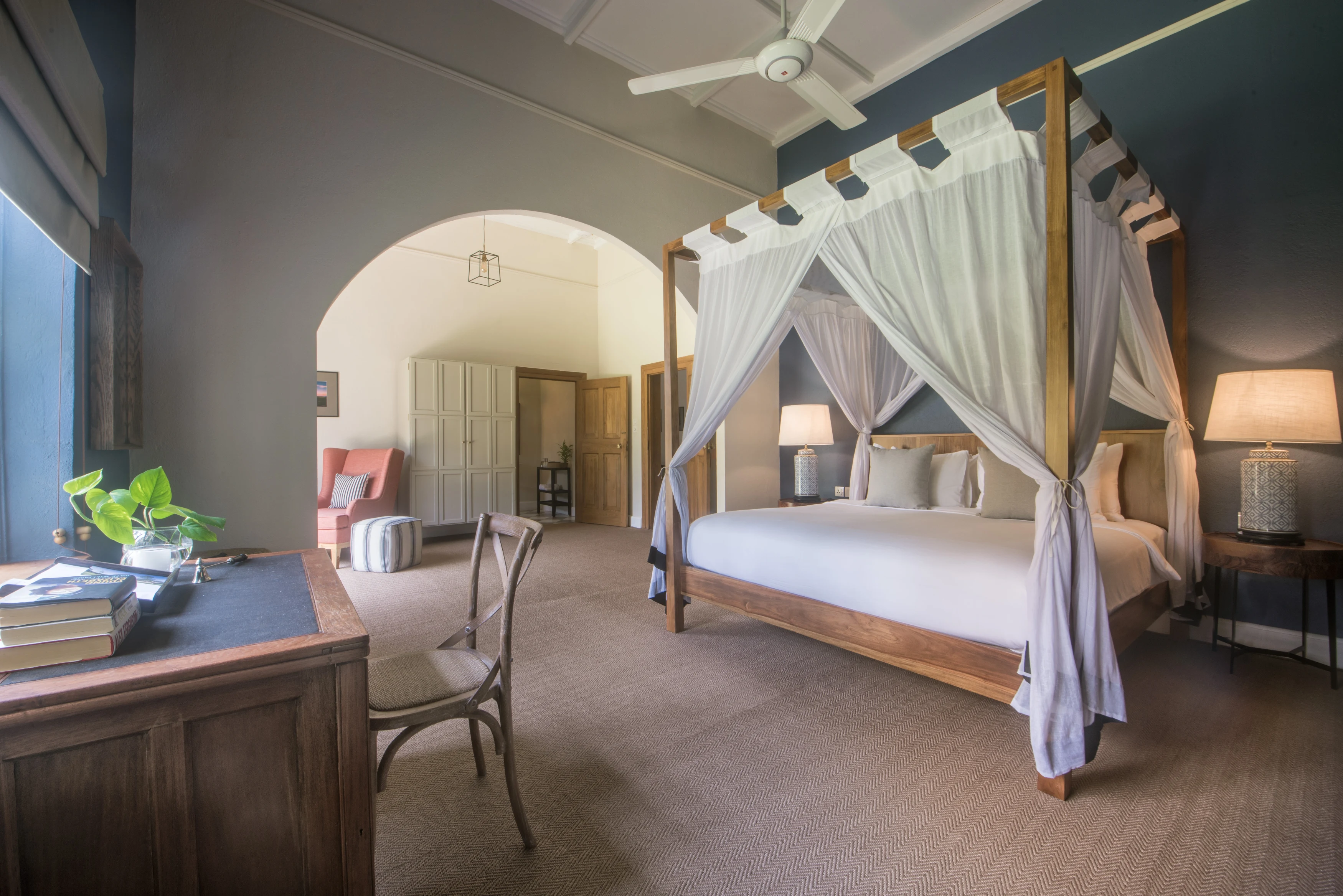 LK-Nine-Skies-Badulla-Bedroom.webp