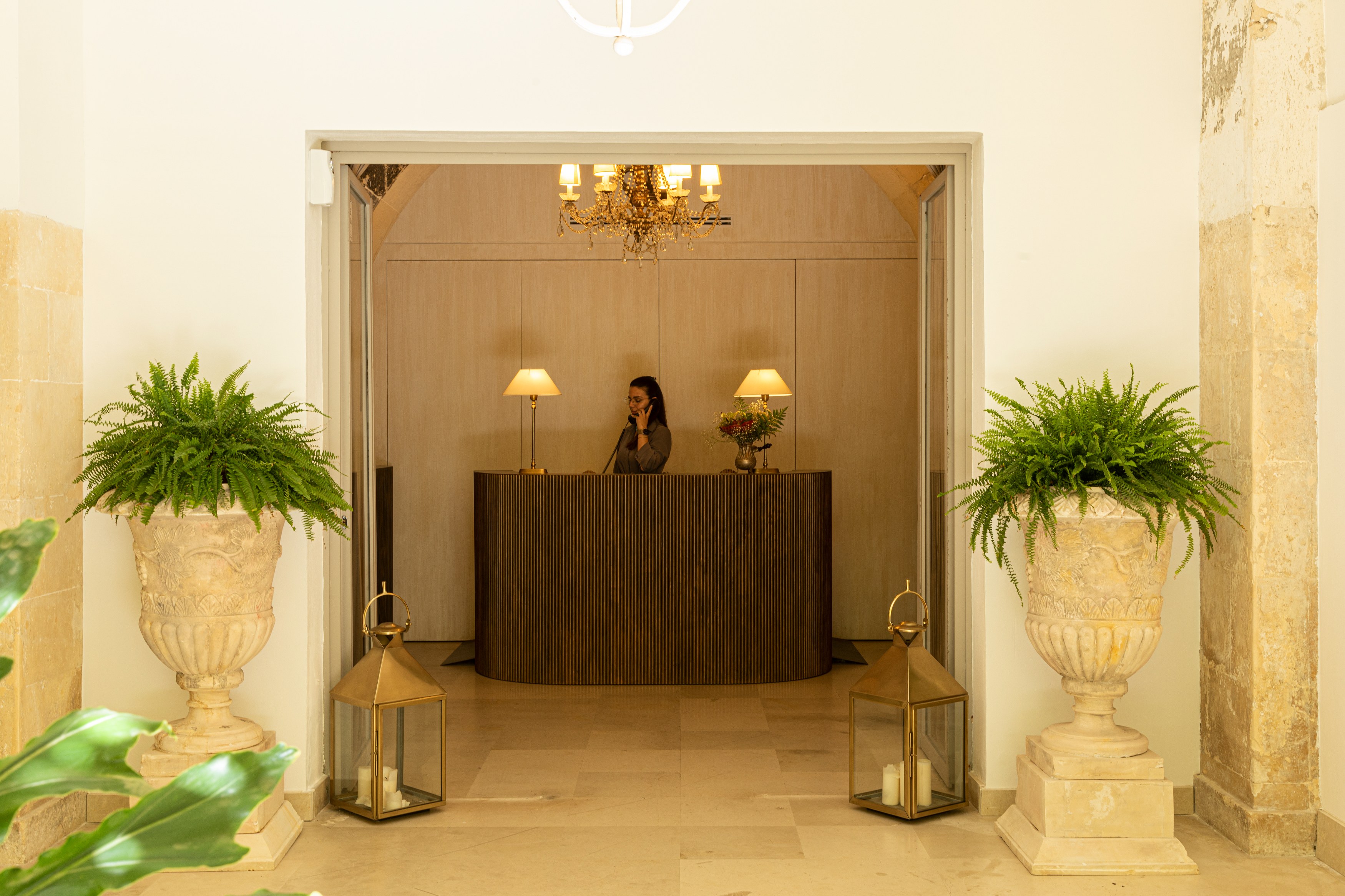 IT-Acoommodatie-Seven Rooms Villadorata-desk.jpg