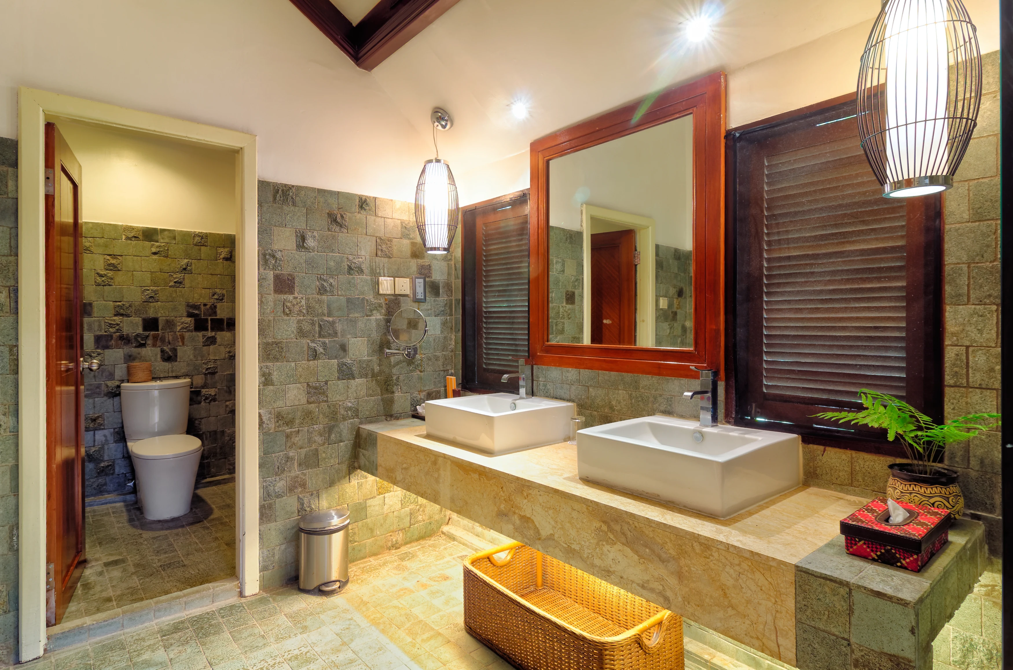 MY- Bunga Raya Resort - Bathroom (2).webp