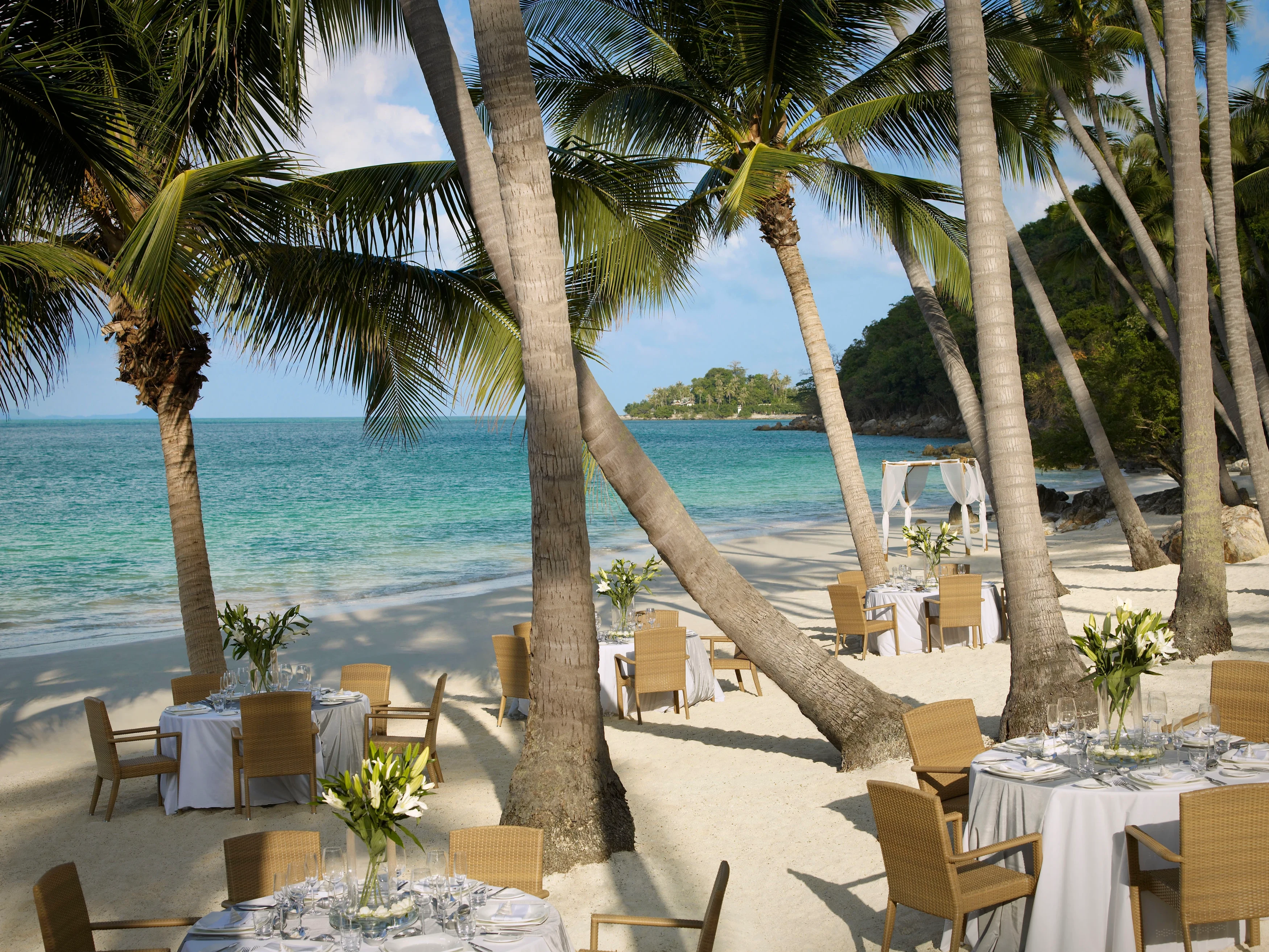 TH - FS  Resort Koh Samui - Restaurant at the Beach.webp