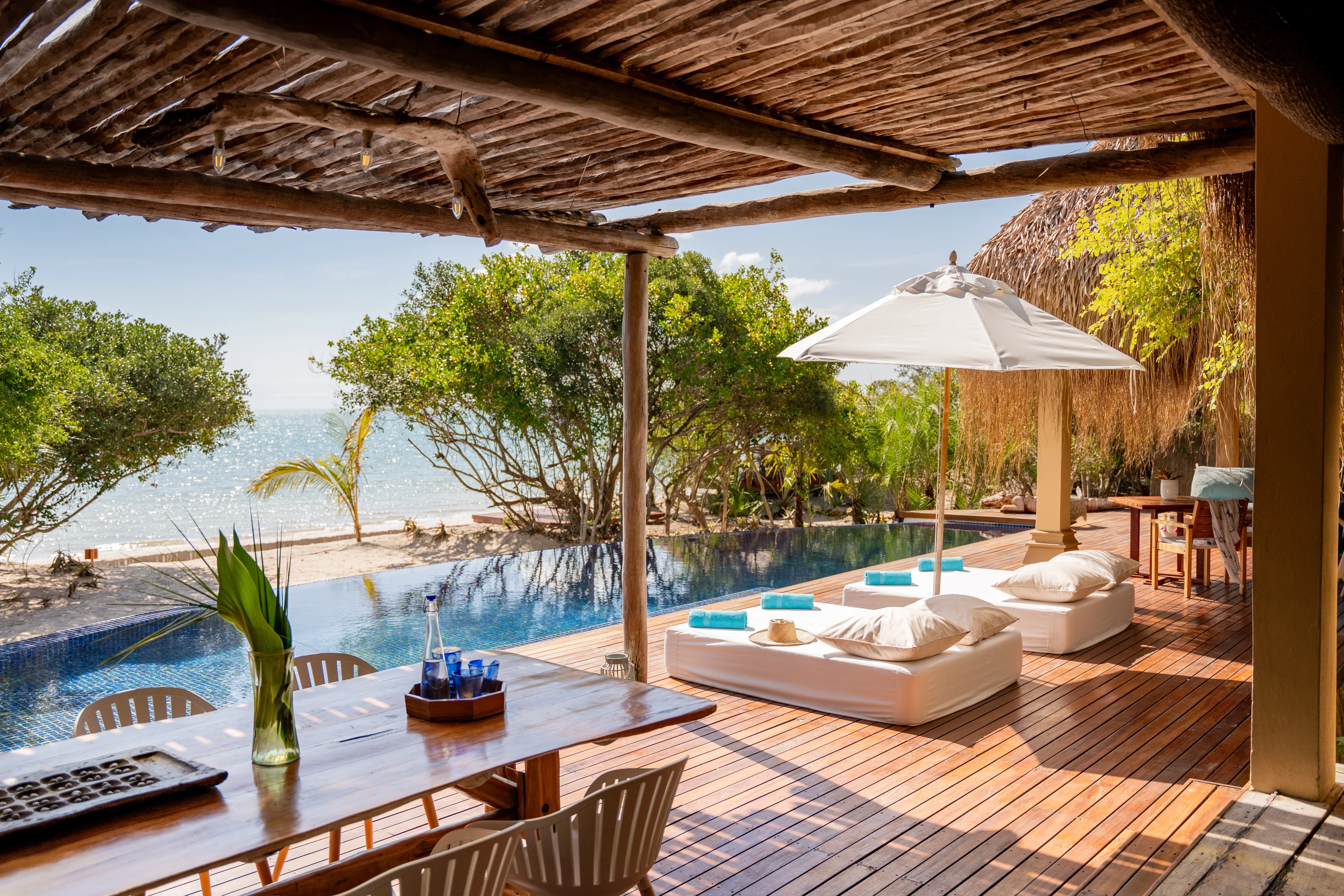 MZ-Azura Benguerra-presidential villa.webp