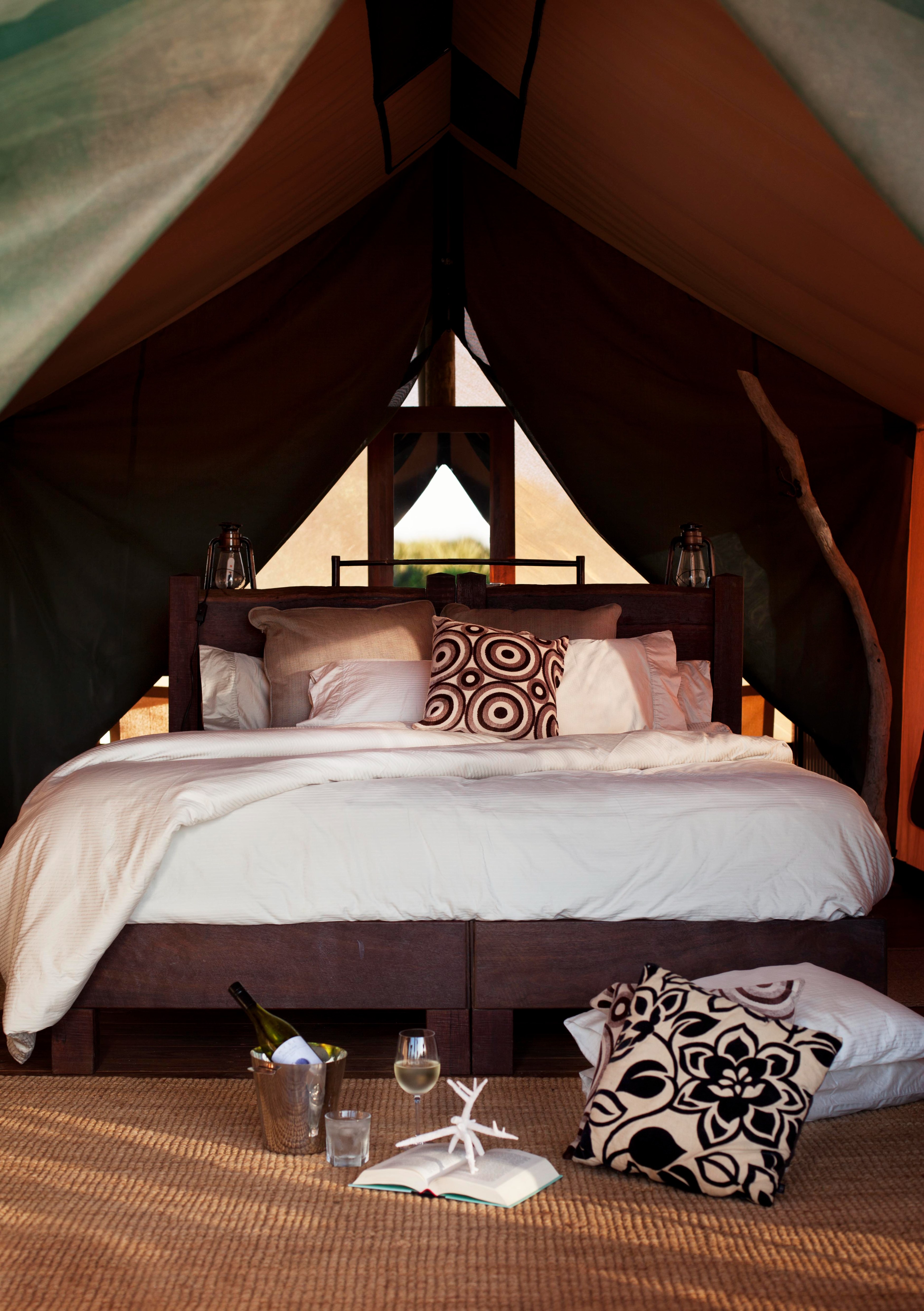 AU - Sal Salis - Tent bedroom.jpg