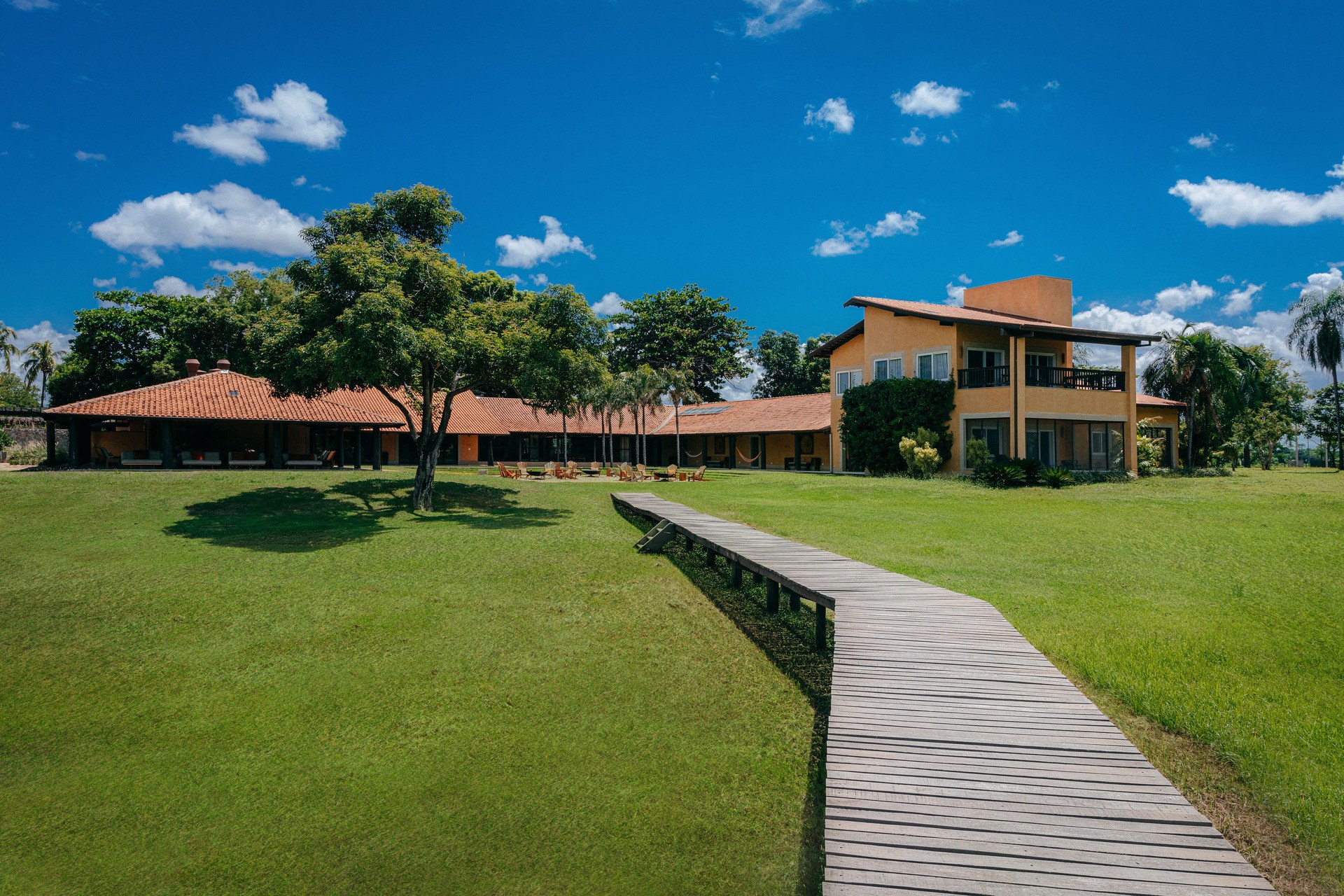 BR Accommodatie casa caiman external area.jpg