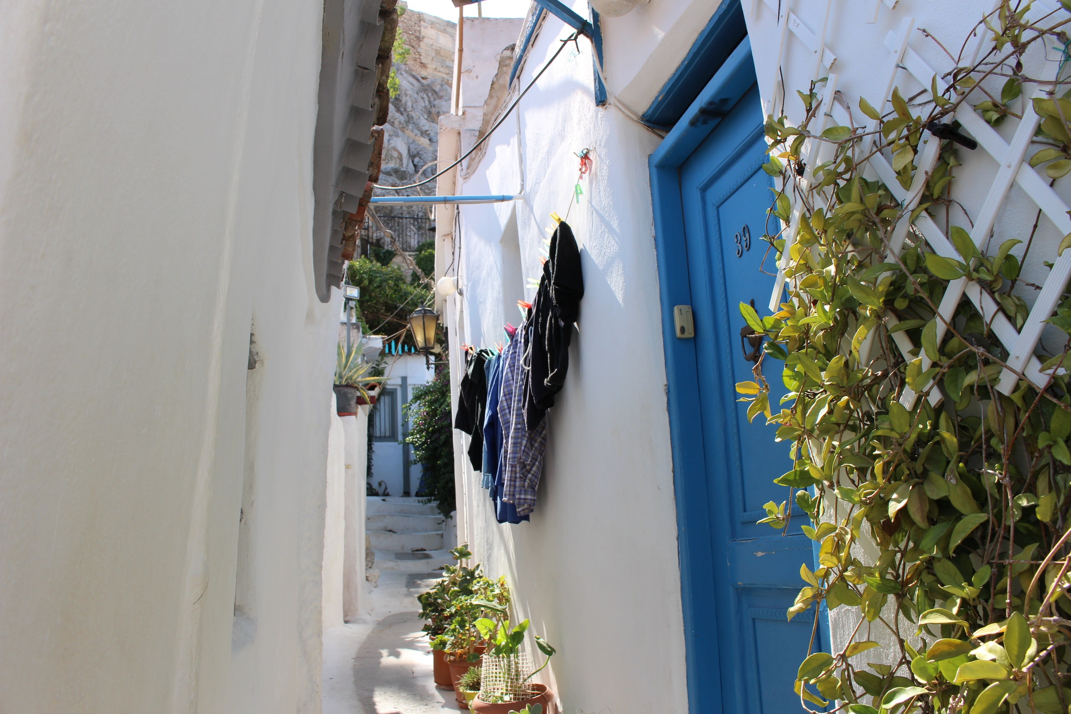 GR - Excursie - City tour Athens - Alleyway.jpg