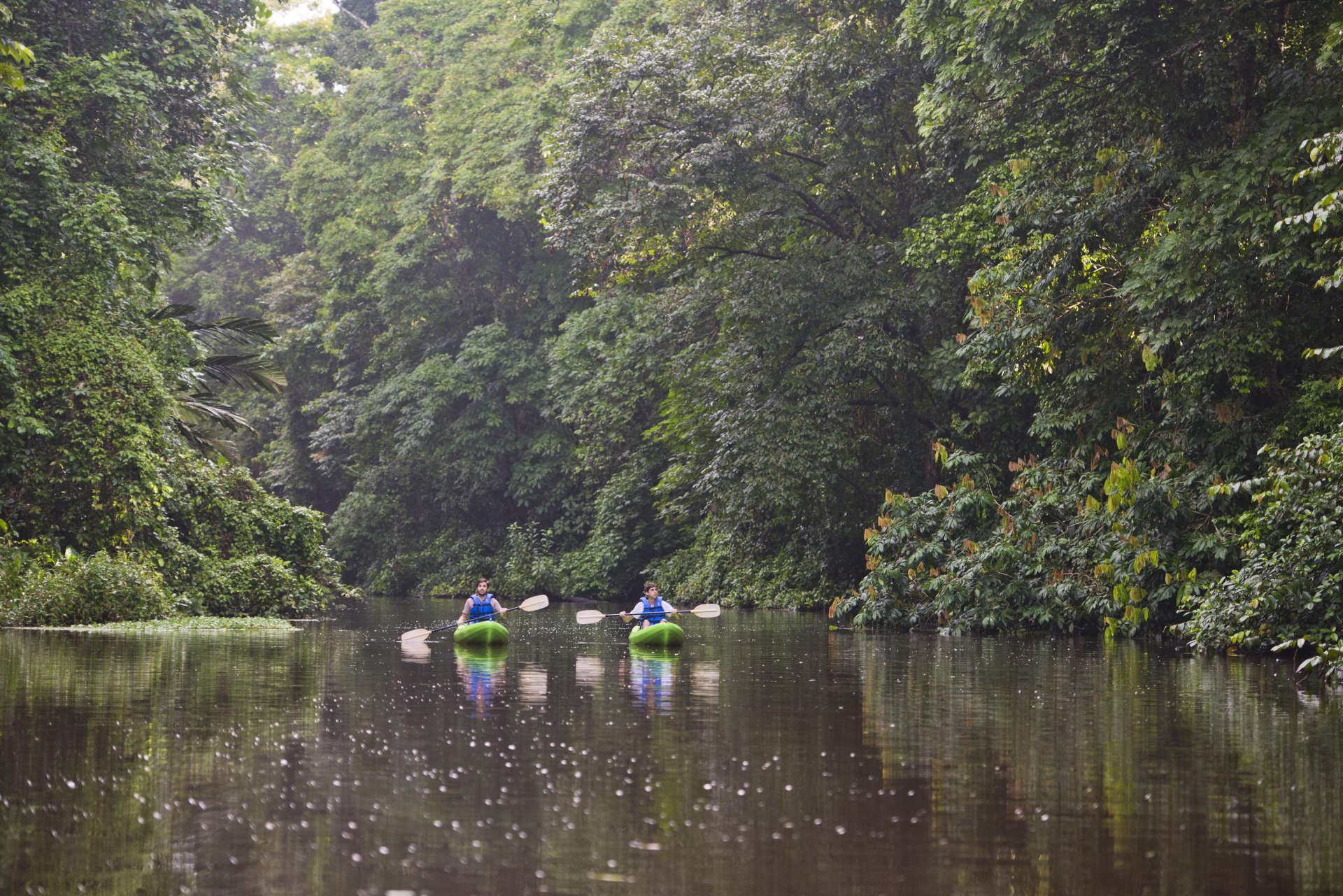 CR-excursie Kayakken in Tortuguero.jpg