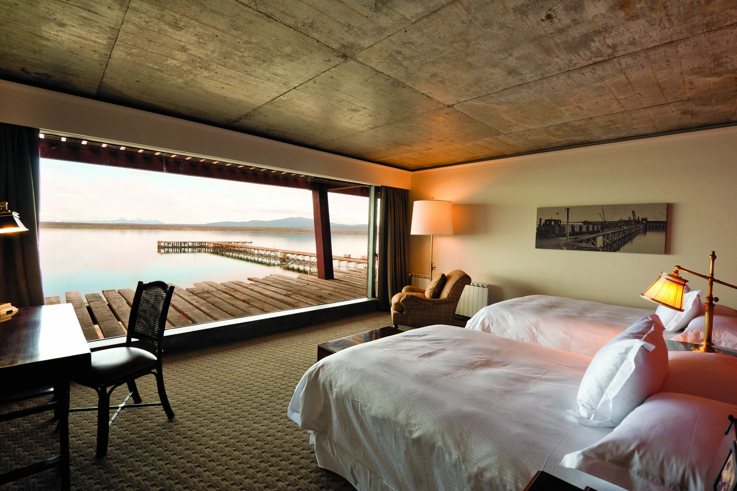 CL - accommodatie -The Singular Patagonia - Bedroom.webp