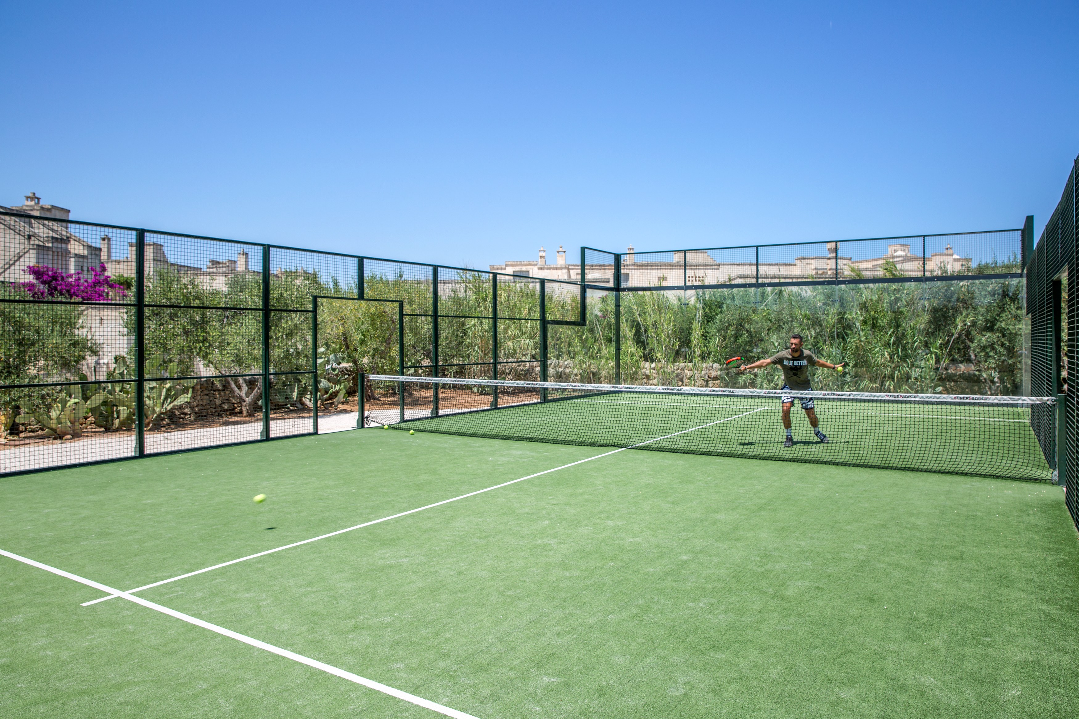 IT-accommodatie-Borgo Egnazia-padel.jpg.jpg