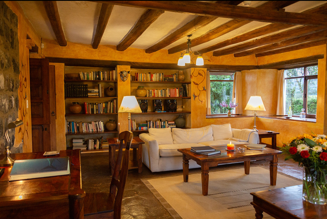 EC-Hacienda-San-Augustin-de-Callo-Living-Room.png