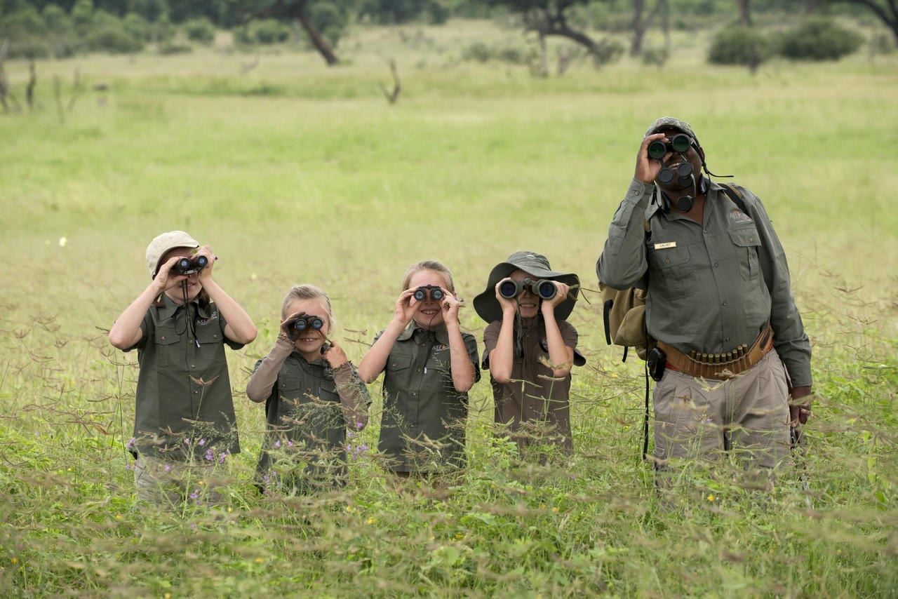 ZW - Somalisa Acacia - Binoculars.jpg