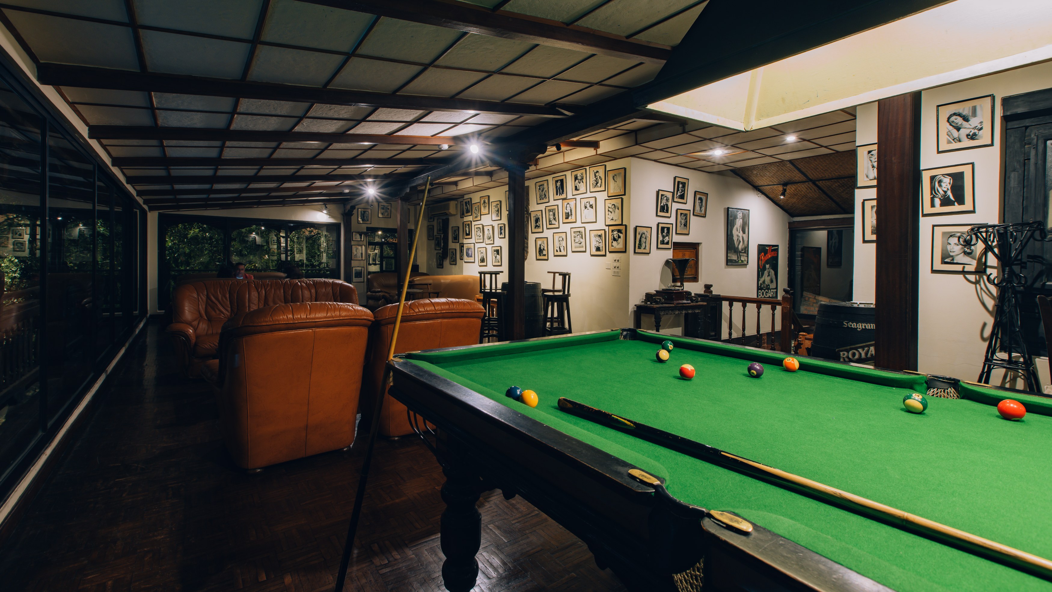 NP - The Dwarika's Hotel - Fusion Bar - 3.JPG