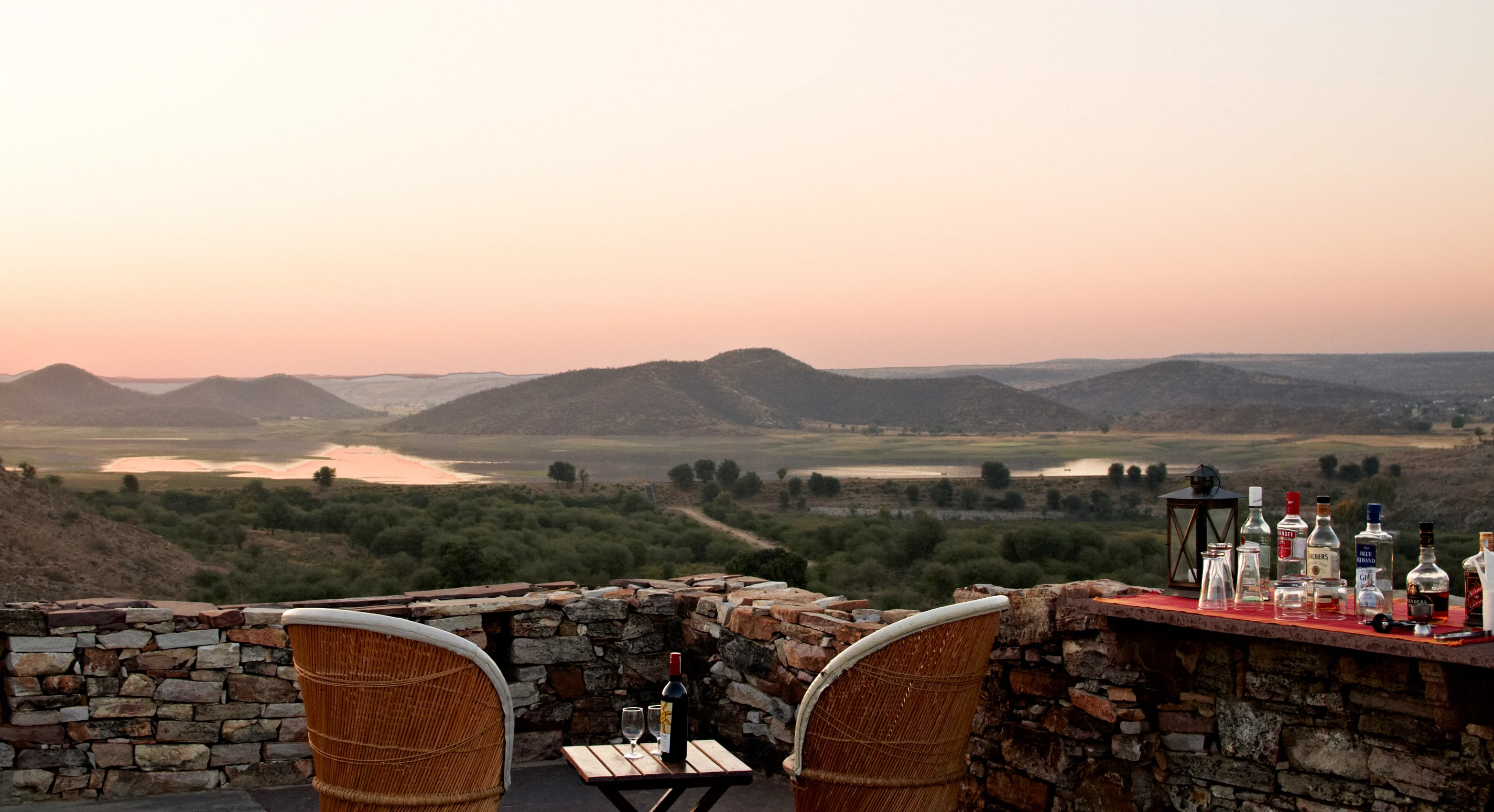 IN - Ramathra Fort - Bar and view.webp