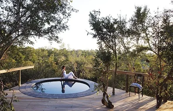 ZA-Londolozi-Pioneer_Camp_Deck_Suite.webp