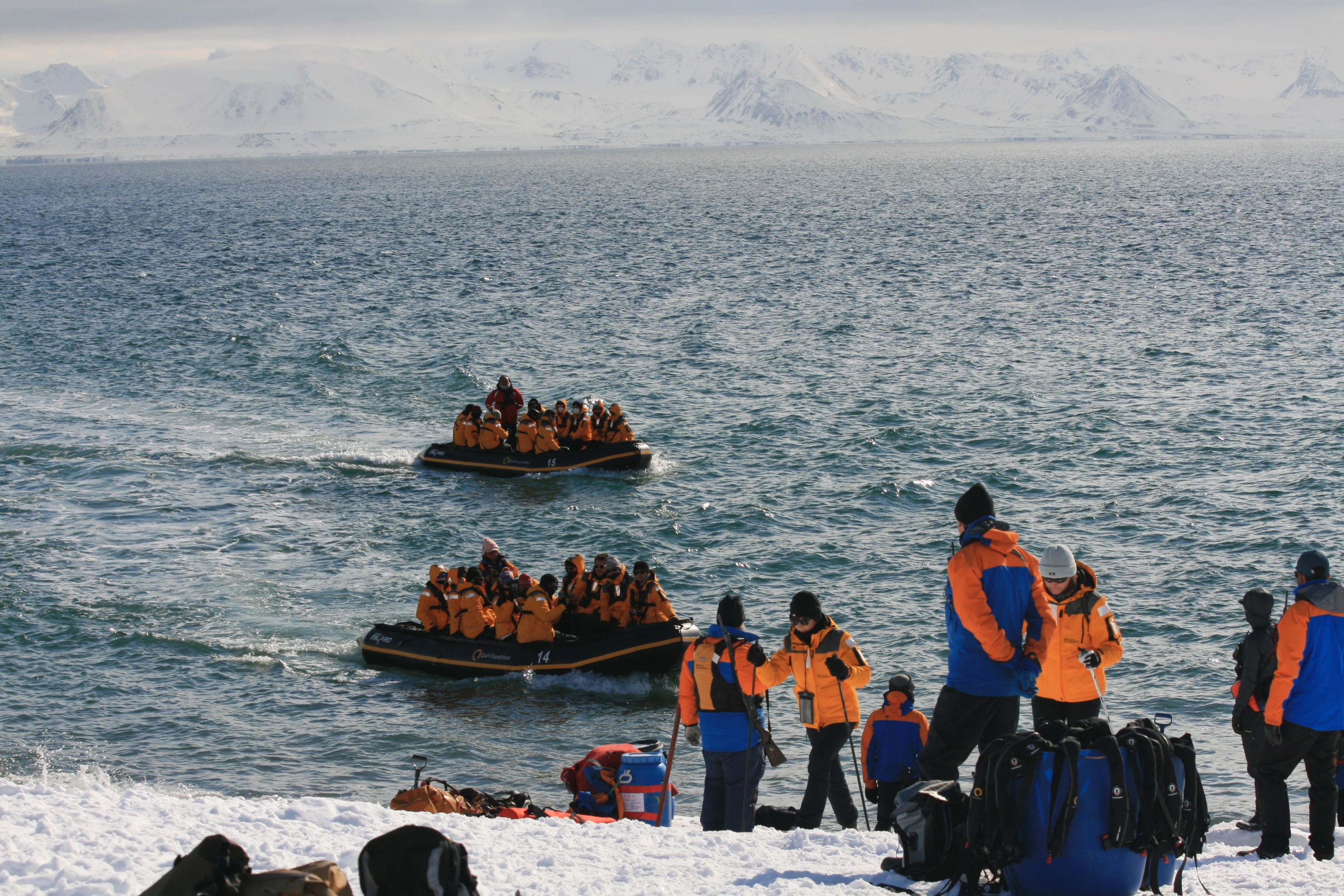 NO - Arctic - Ultra Marine - Landexcursion (2).webp
