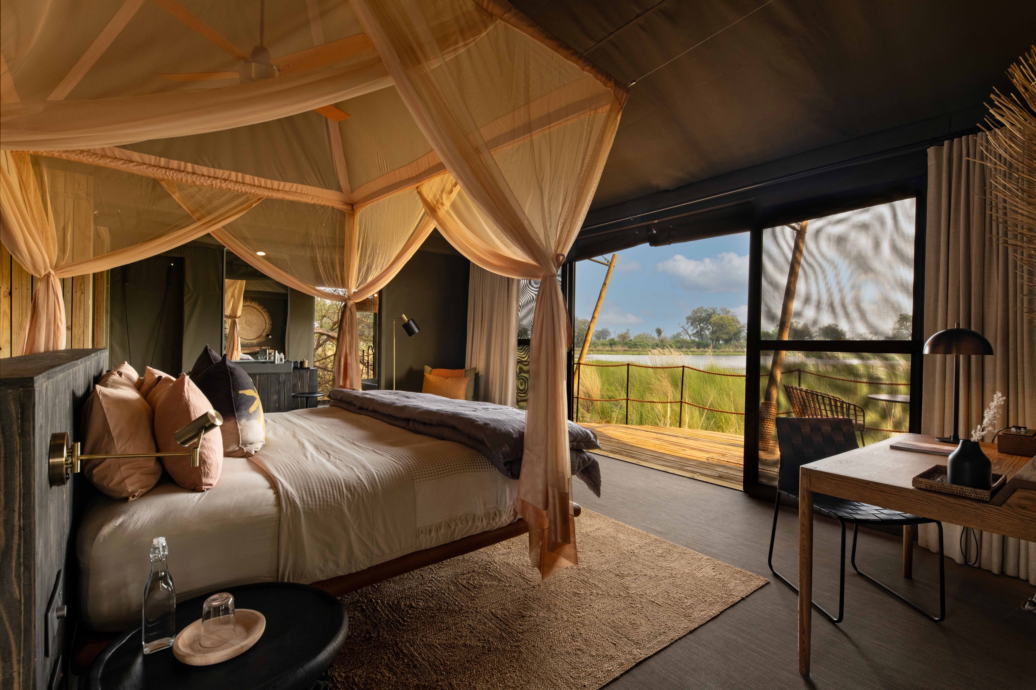 BW-North Island Okavango-bedroom2.jpg