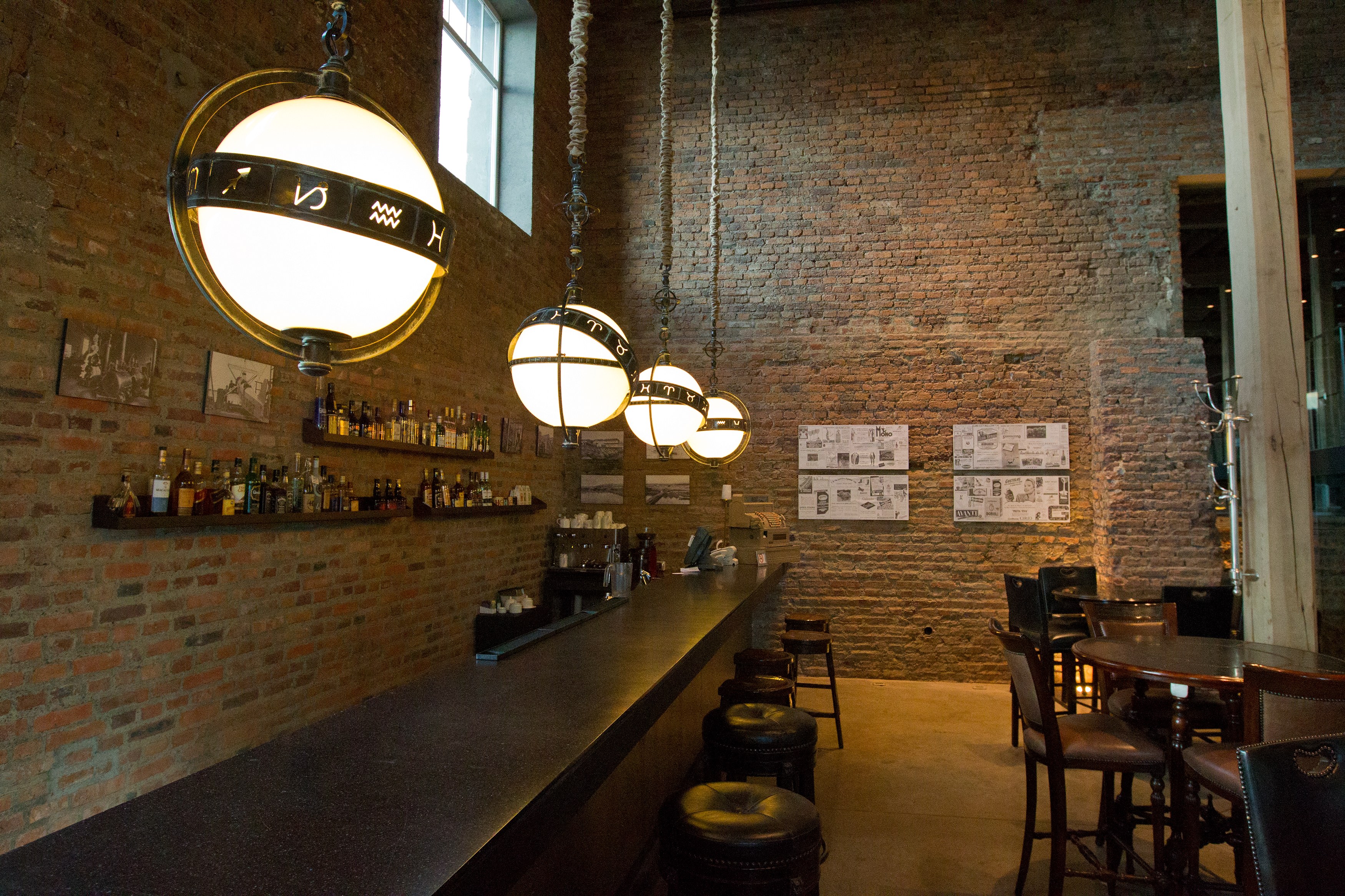 CL - The Singular Patagonia - Bar.jpg