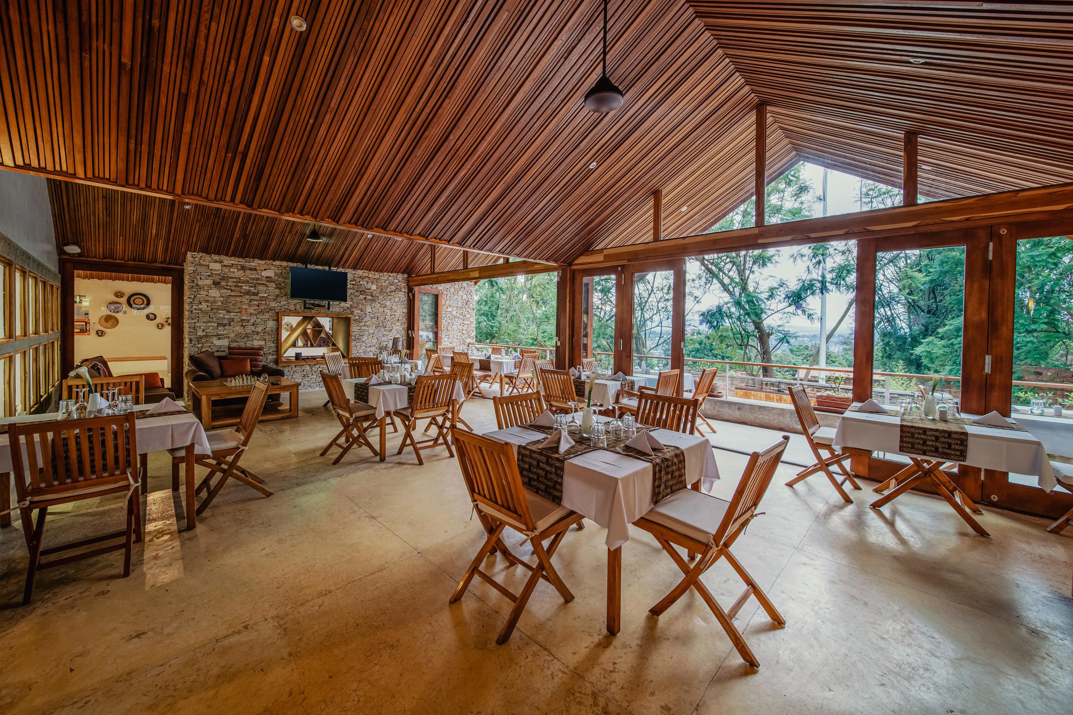 RW-The Retreat-Fusion restaurant interior.jpg