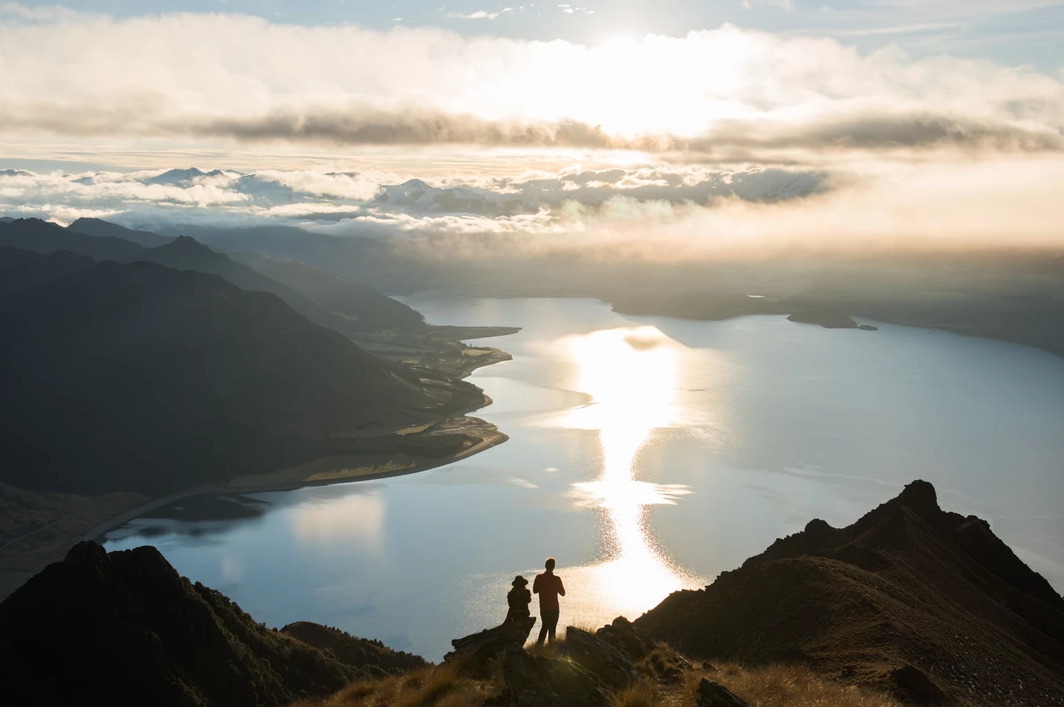 NZ-Mt-Isthmus-lake view.PNG