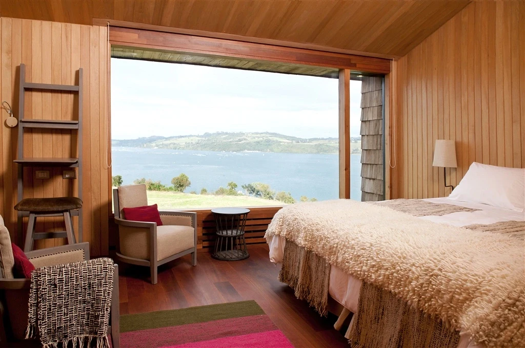 CL - accommodatie -Tierra Chiloe - Bedroom (2).webp