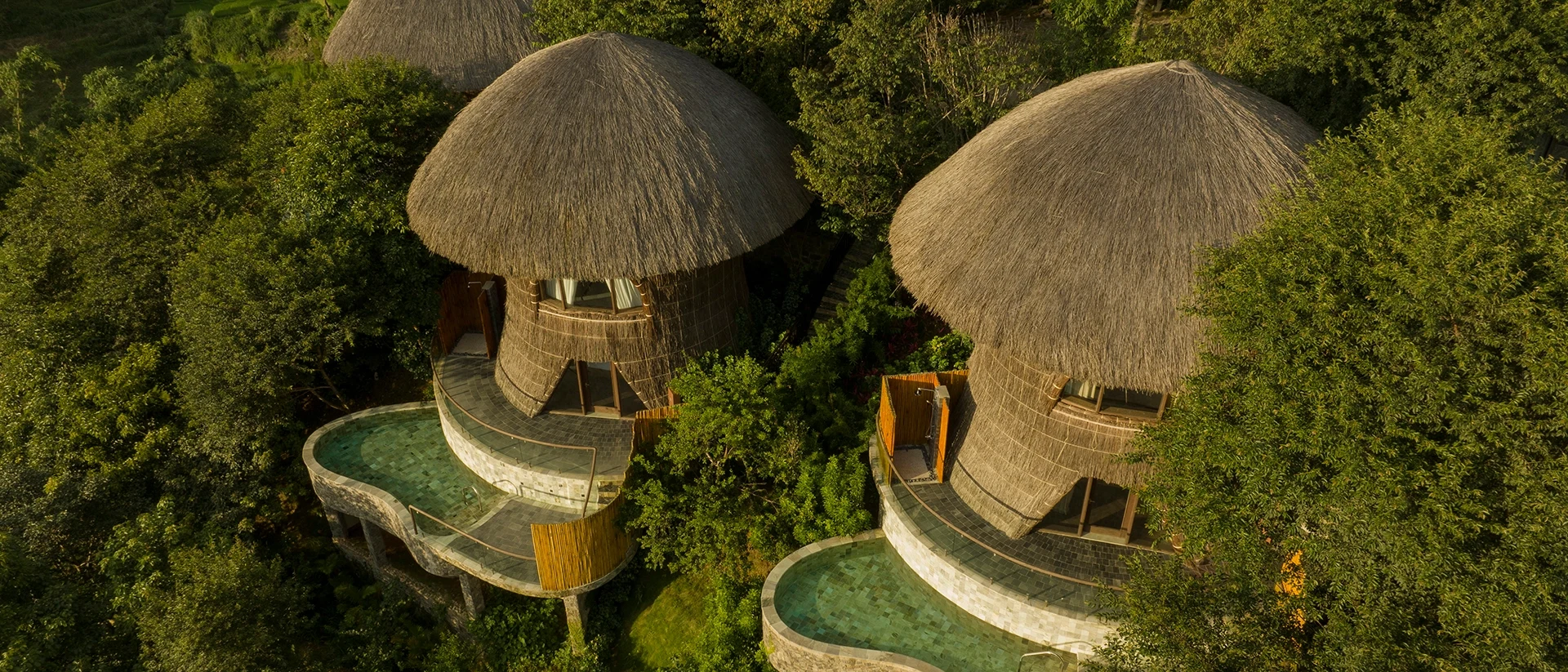 VN-accommodatie-Garrya Mu-Cang-Chai-Pool-Suite-MuCangChai-Exterior.webp