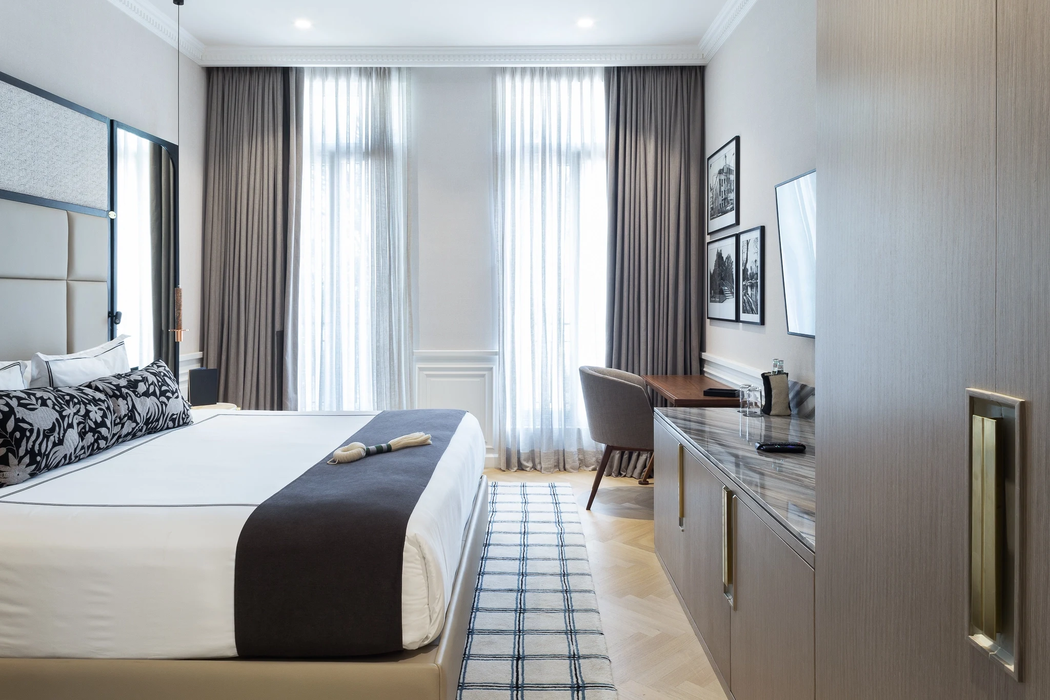 MX-Accommodatie-The Alest Hotel Mexico City-bedroom (1).webp
