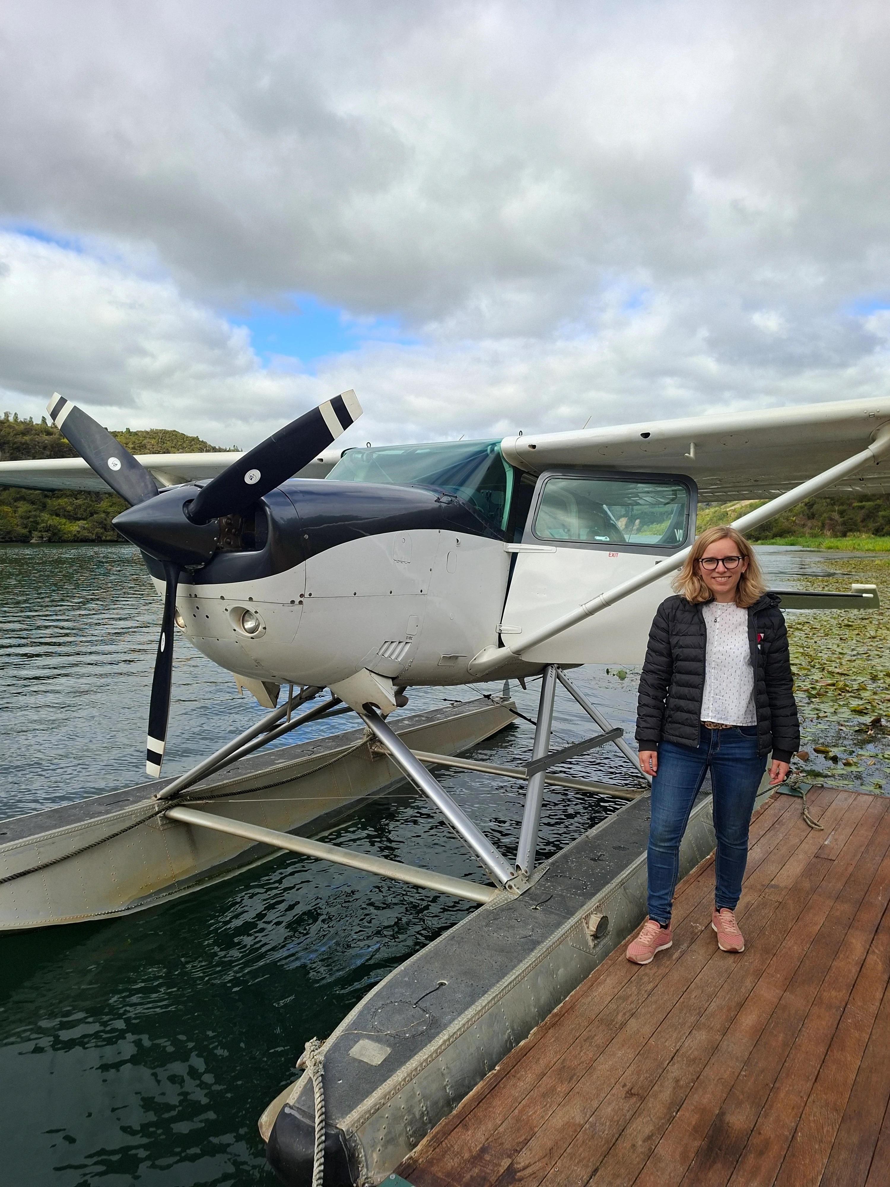 NZ - Famil 2025 - Rotorua - Marloes float plane.webp