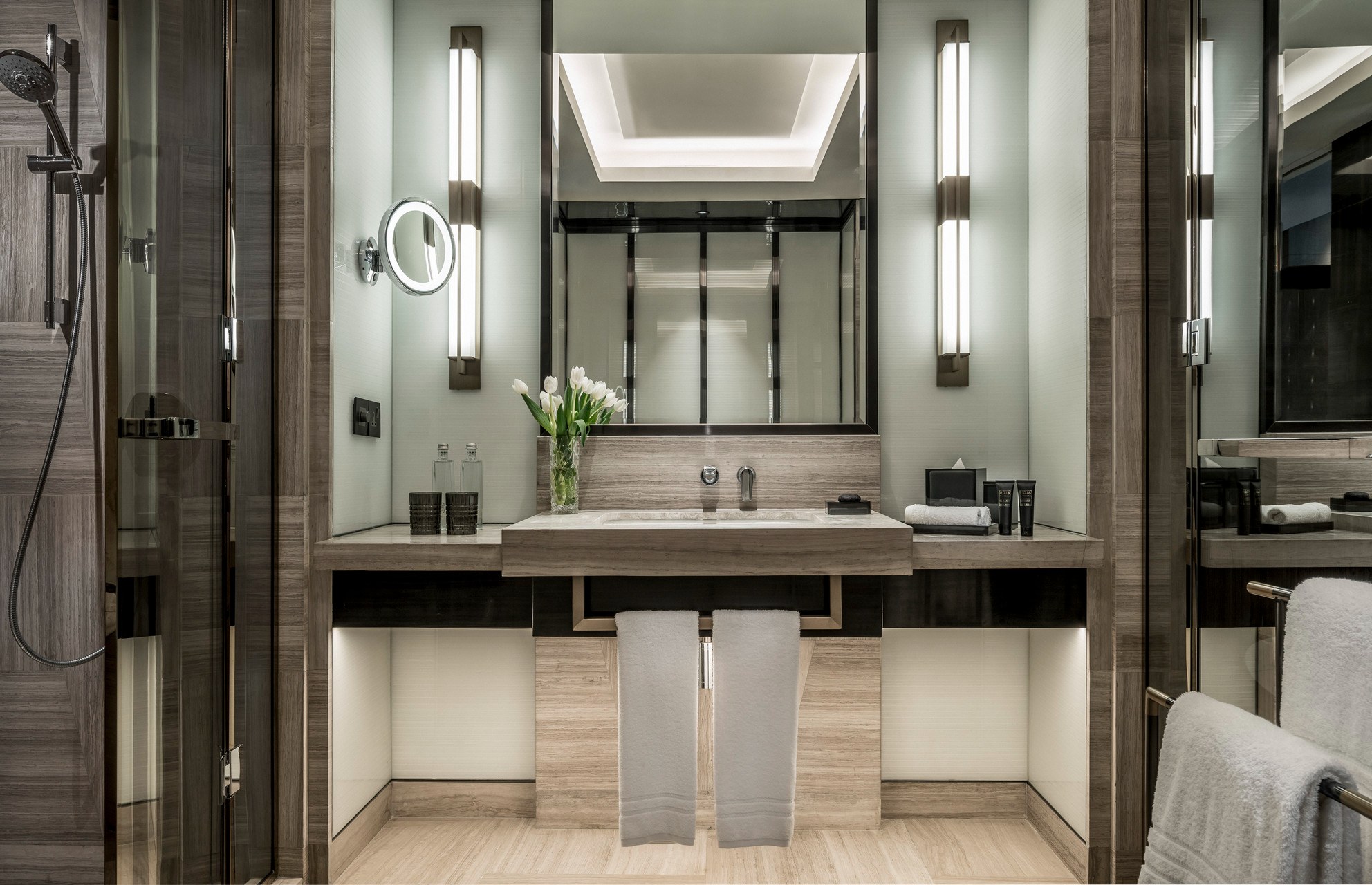 MY - Four Seasons Kuala Lumpur - Bathroom.jpg