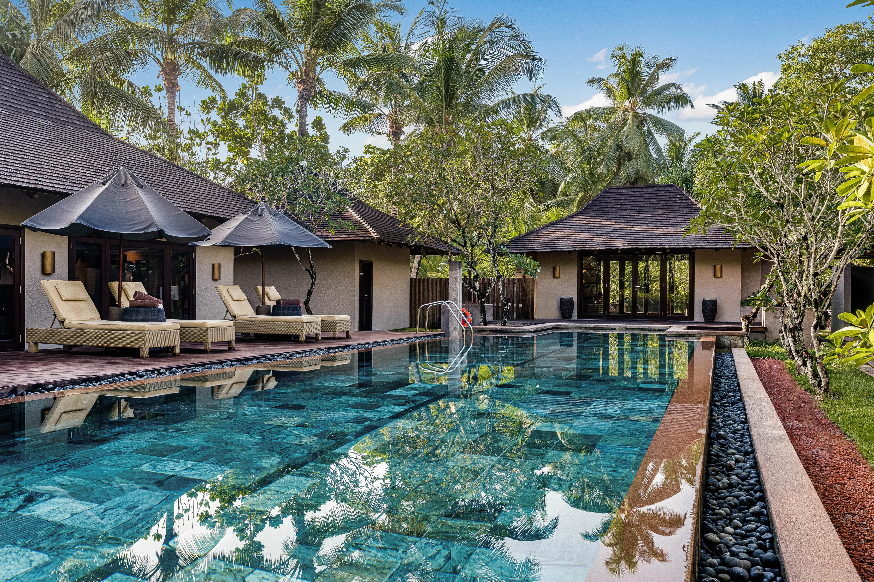 SC-Ephelia-Resort-pool (2).webp