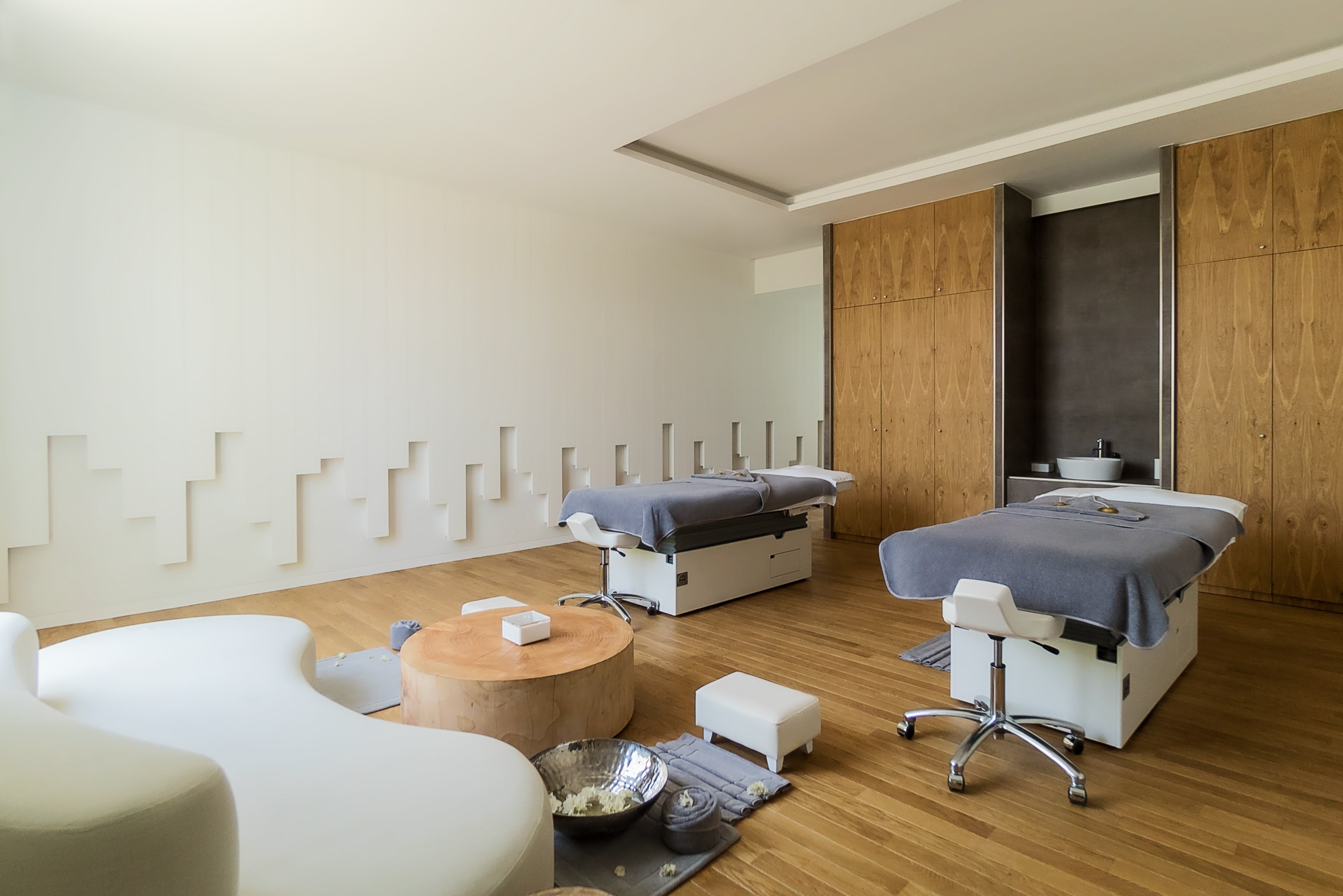 AE - Nikki Beach - Treatment Room.jpg