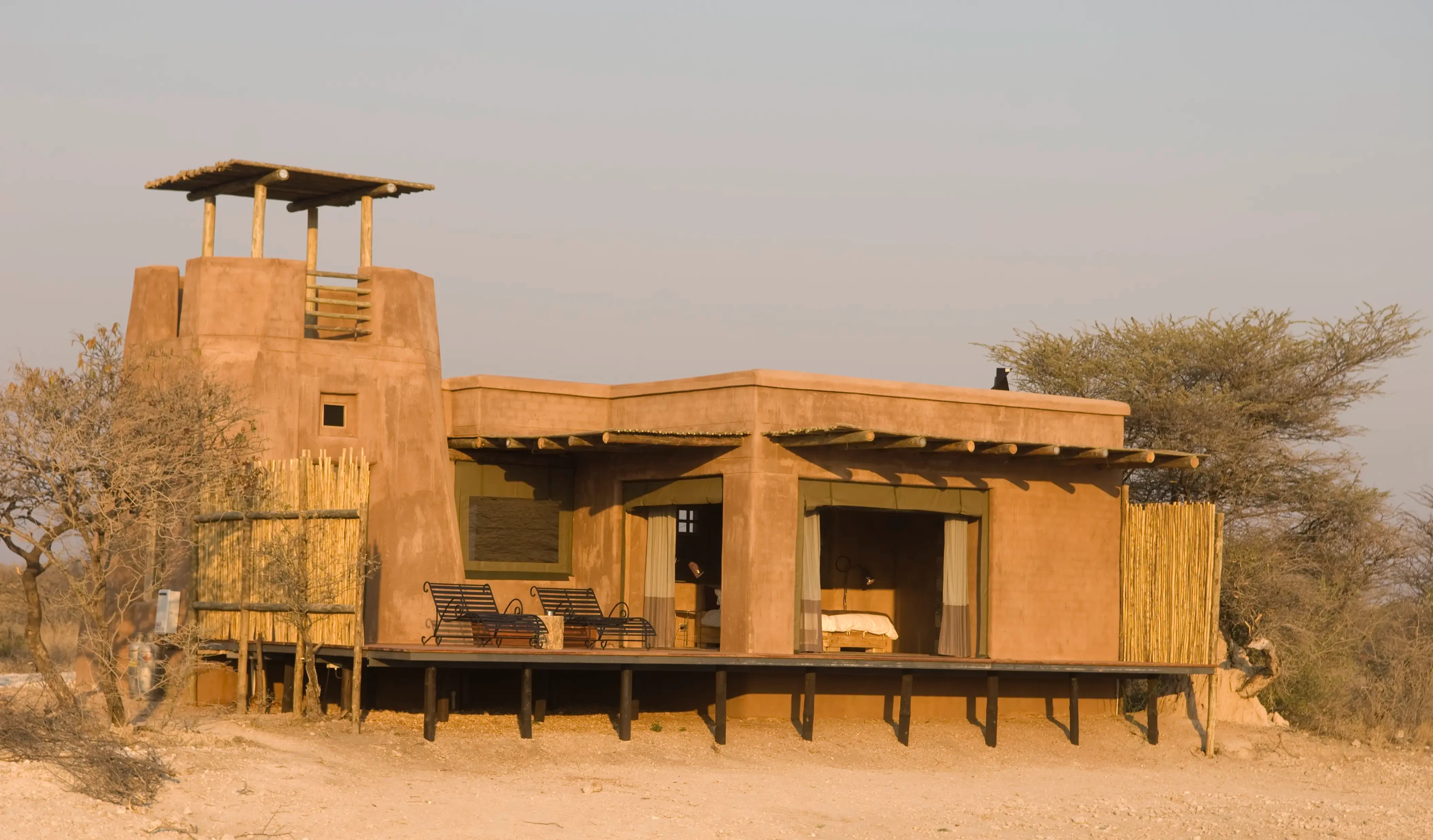 NA-Onguma The Forst-Bush Suite Exterior.webp