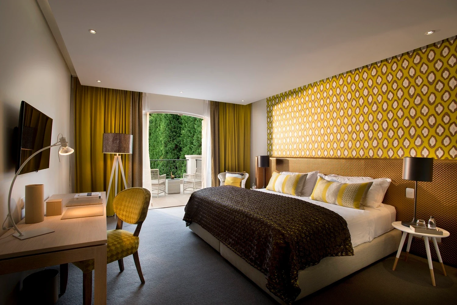 ZA - AtholPlace Villa - bedroom (1).webp