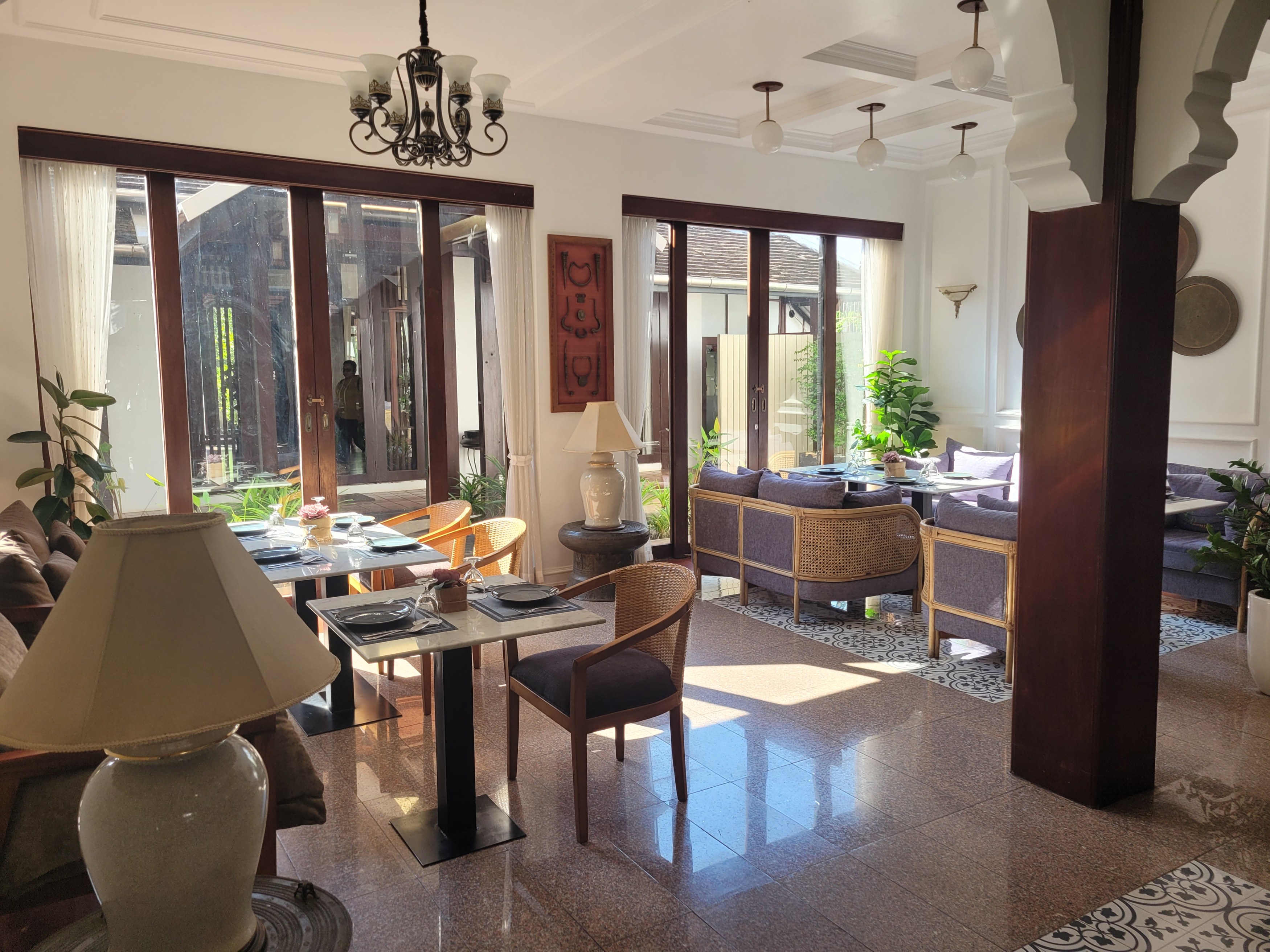 LA-Studiereis Evelyn- Green park boutique hotel- restaurant.jpg