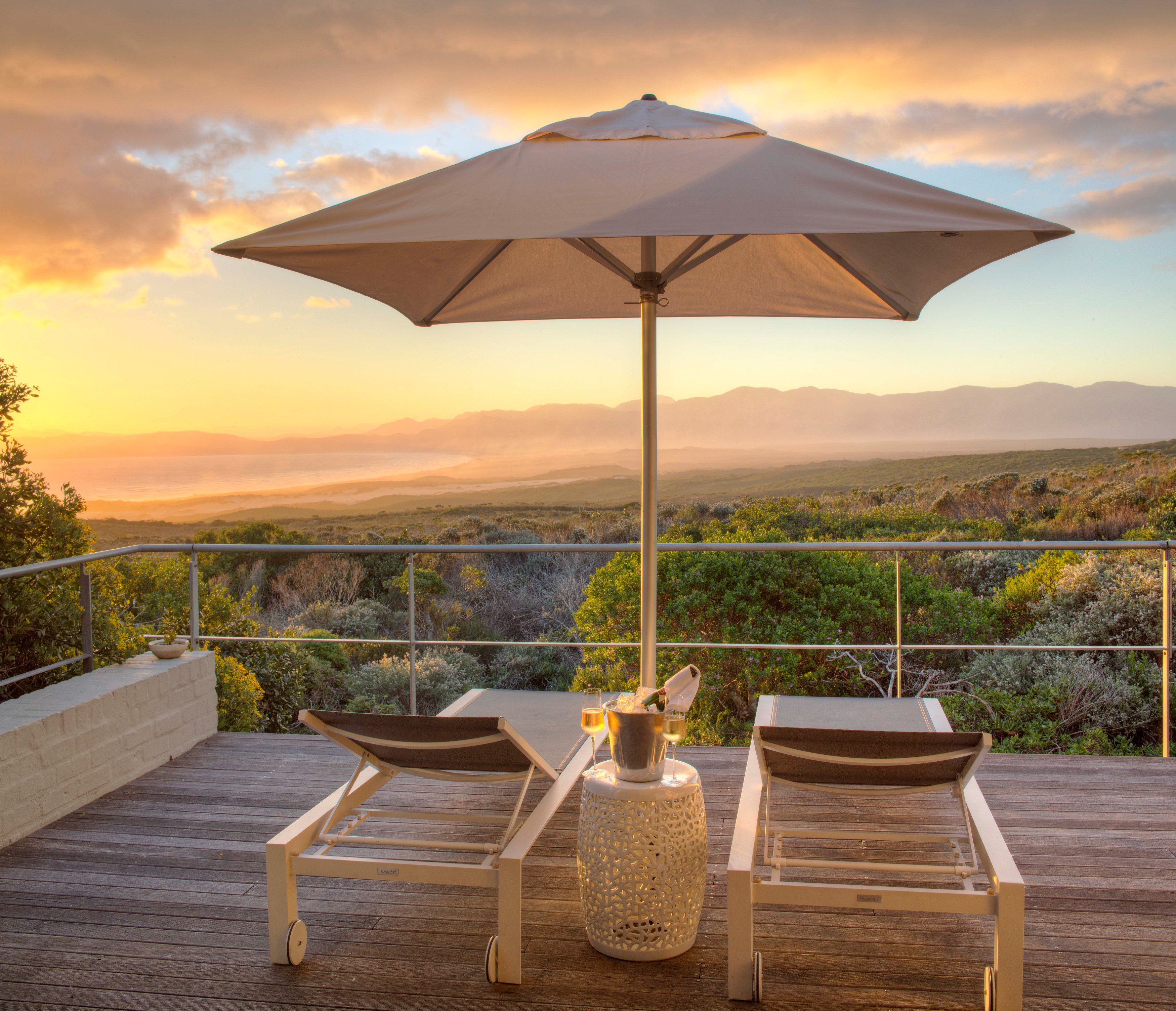 ZA-Accommodatie-Grootbos Forest Lodge-balcony view.jpg