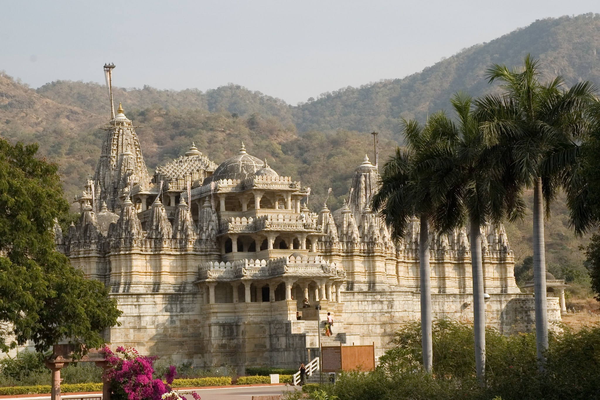 IN - Excursie - Ranakpur - Jain Temple.jpg