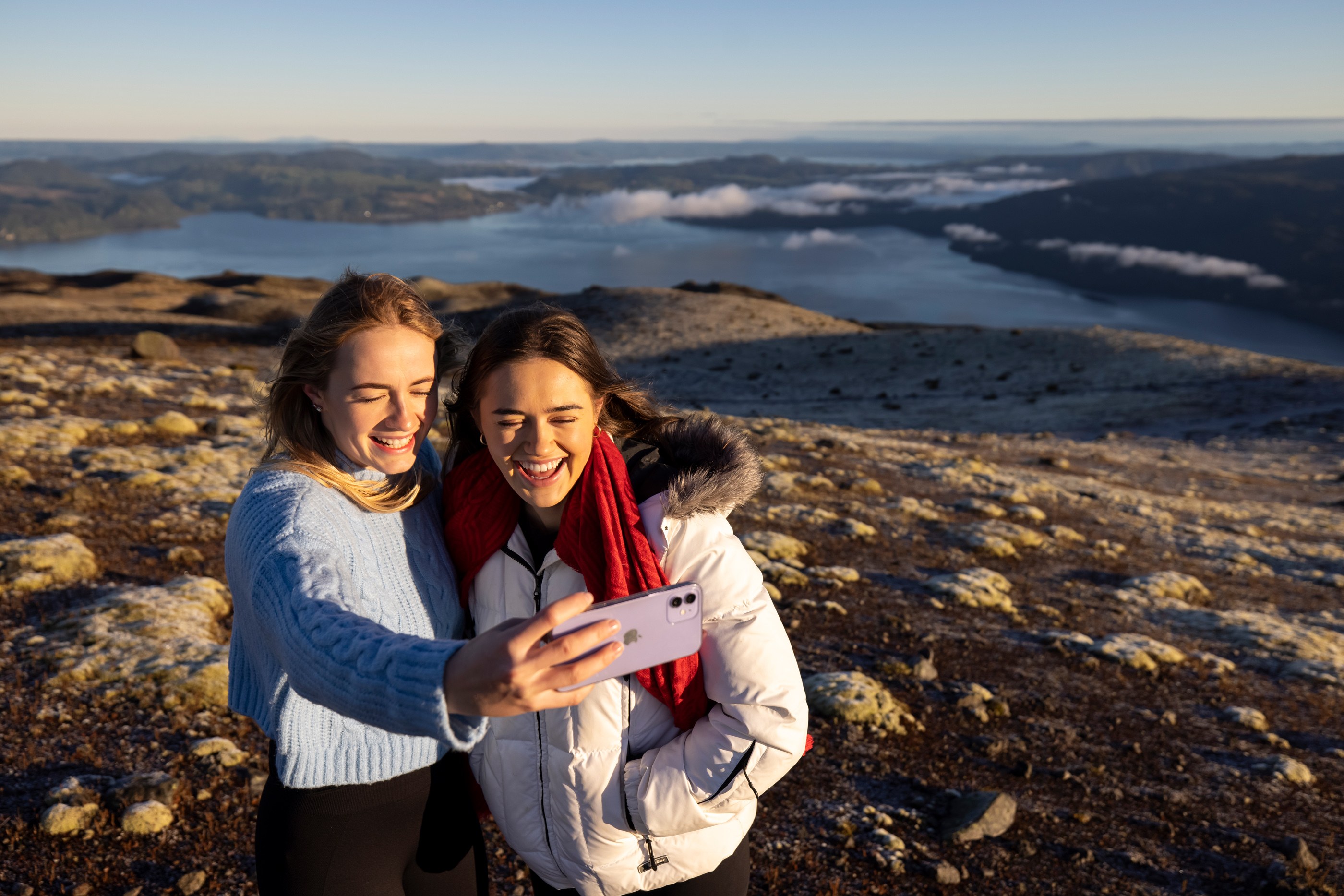 NZ - Excursie - Tarawera - overview selfie.jpg