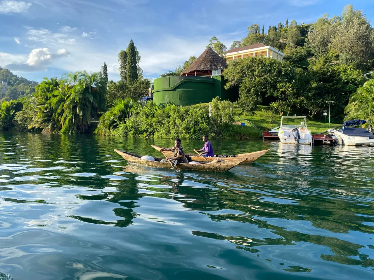 RW-Lake-Kivu-fisherman.webp