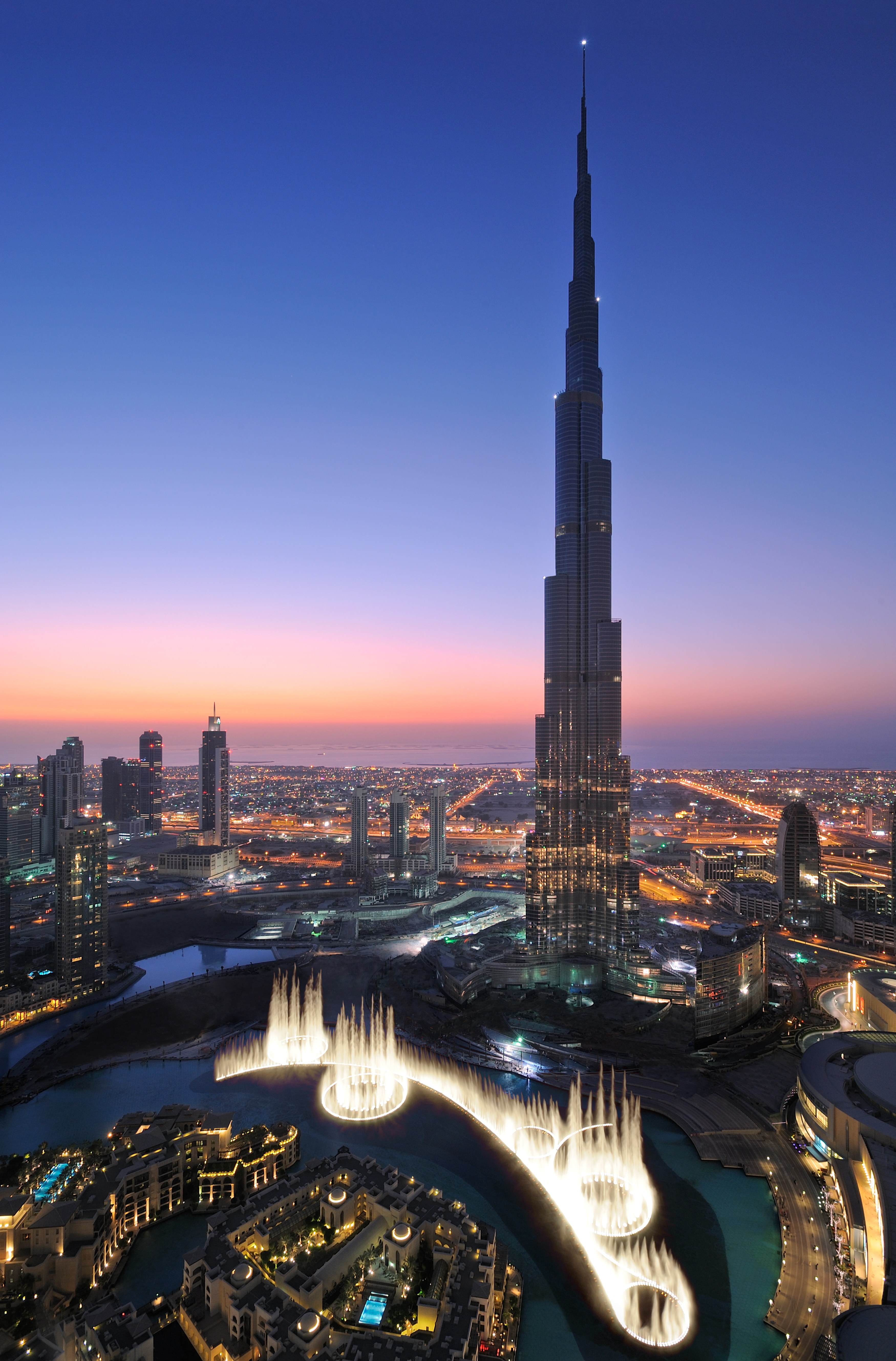 AE -Armani Hotel - Burj khalifa.jpg